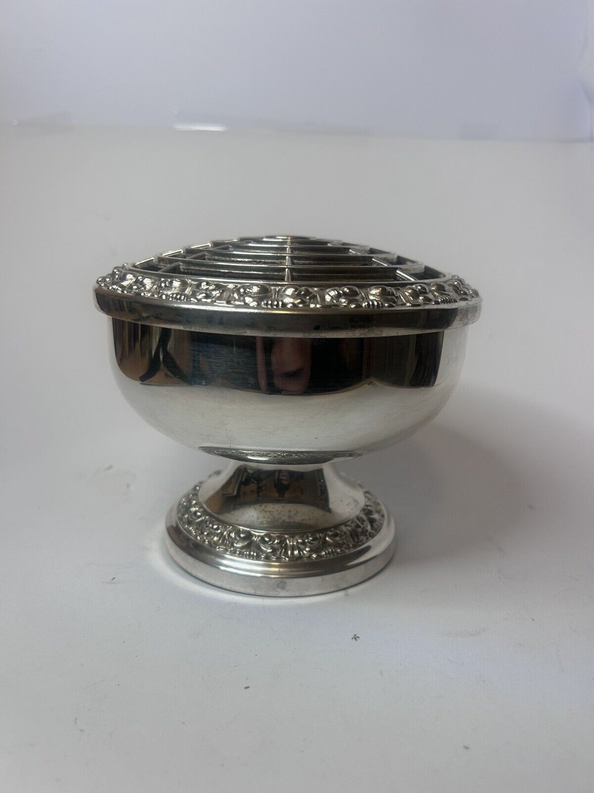 Large Vintage IANTHE (Ian Heath Ltd-UK) Silver Plated Rose Bowl & Frog (6”/15cm)