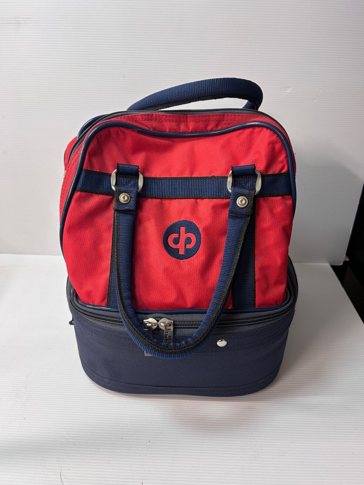 Drakes Pride Lawn Bowls Bag Red & Navy – 3 Compartment Carry Case - 4 bowls