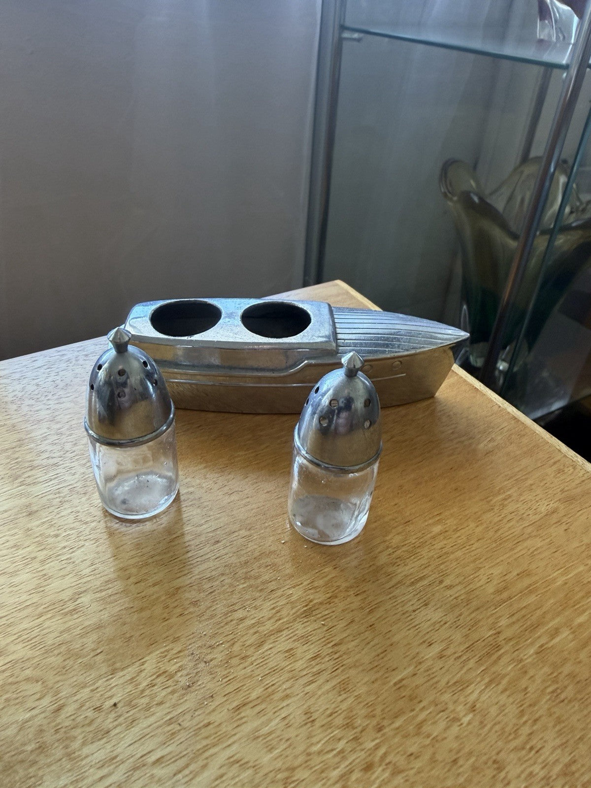 Vintage Art Deco Speedboat Salt Pepper Shakers Glass Chrome Cruet Set
