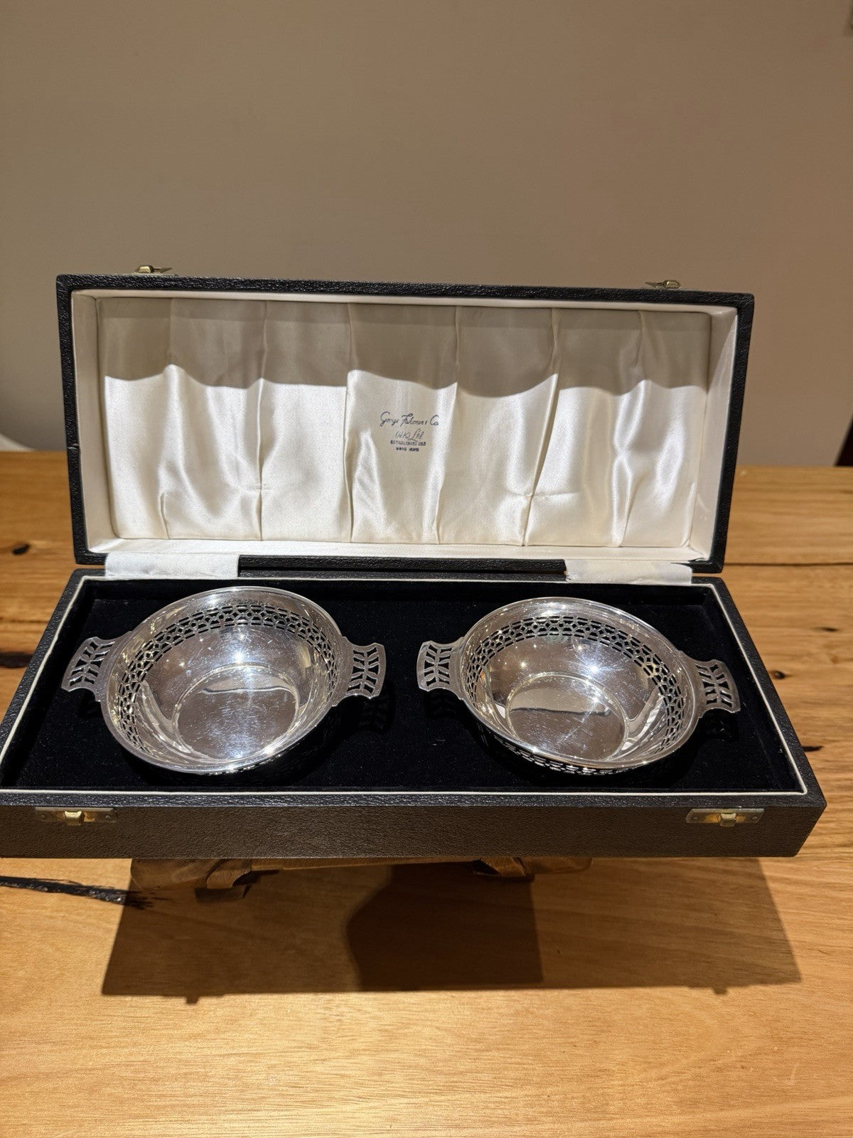 Sterling Silver Bon Bon Dishes Pair 1963 Birmingham HCD Boxed 148g