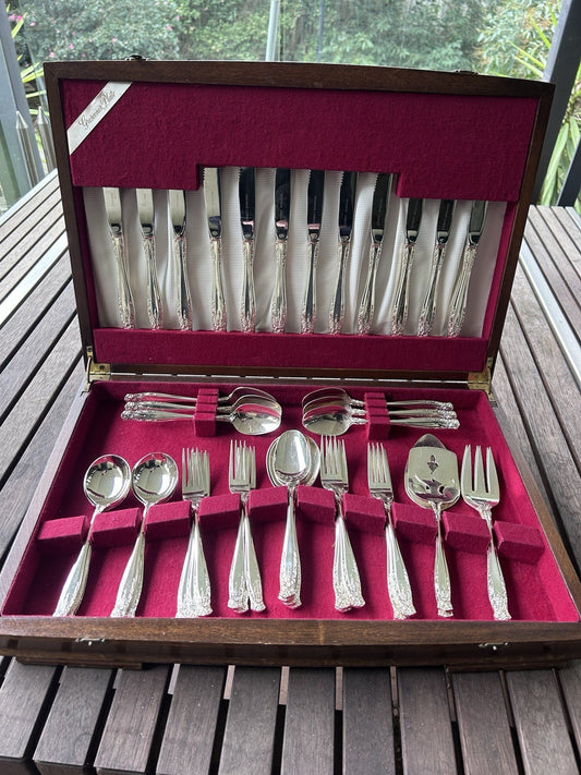 Grosvenor Laureate Silver Plated Cutlery Set for 6 + Serving Pieces 1960s Vintag