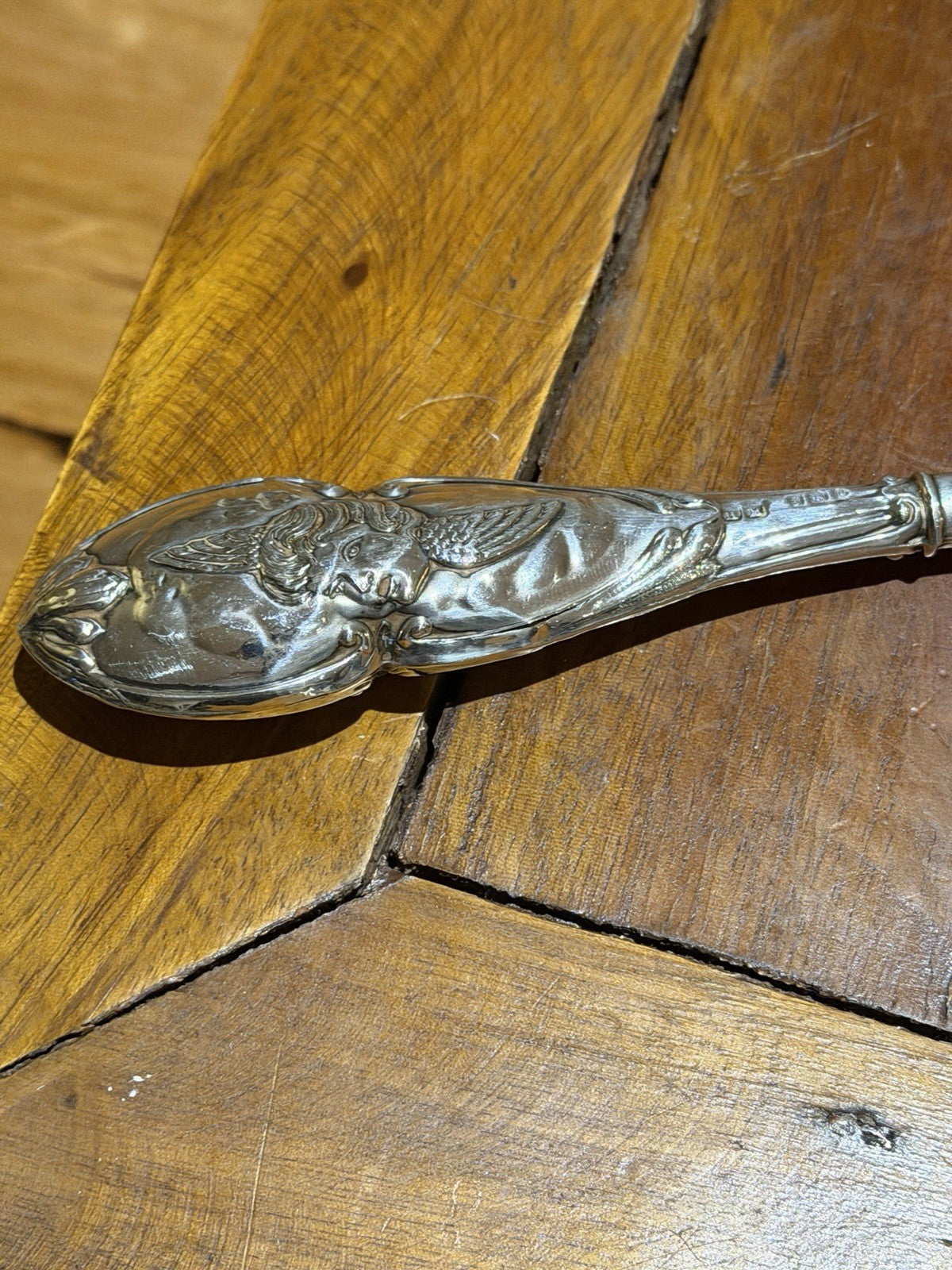 Antique Sterling Silver Cherub Button Hook 1904 Birmingham Henry Matthews