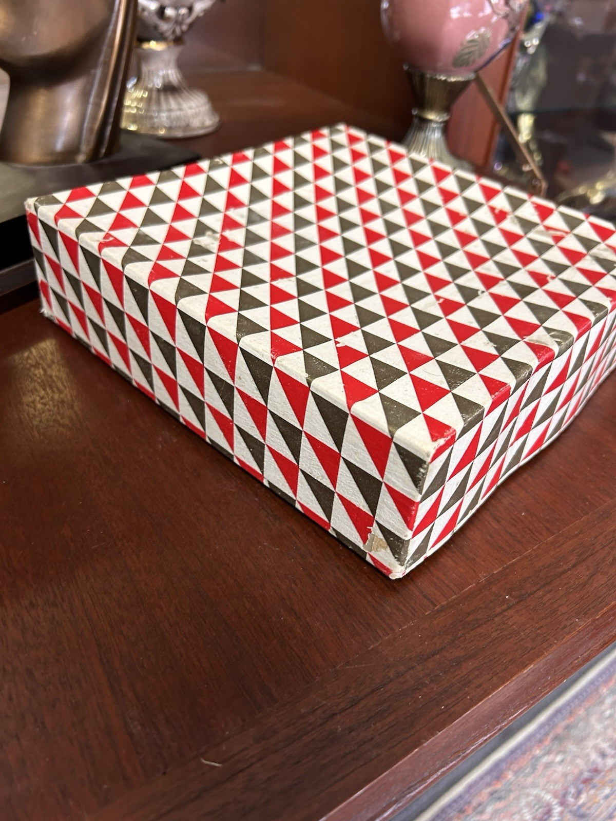 Vintage Anchor Hocking Milk Glass Grape Serving Dish Gold Rim Boxed USA