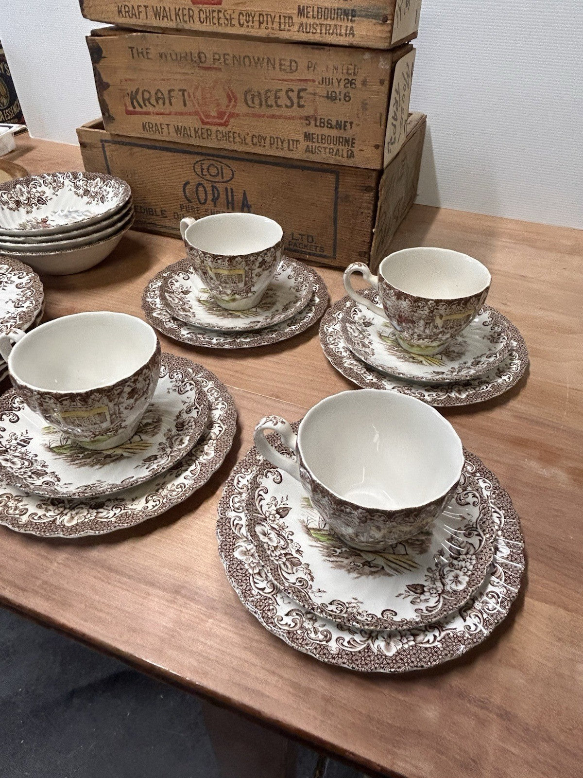 Johnson Bros Coaching Scenes Set of 16 – Gate Keeper & Hunting Country 