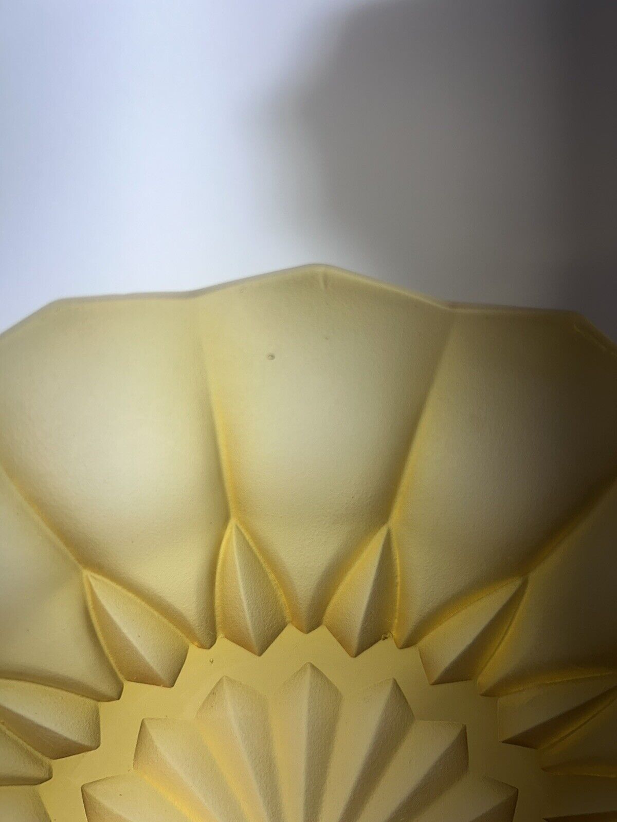 Vintage 23cm Yellow Amber Depression Glass Plate