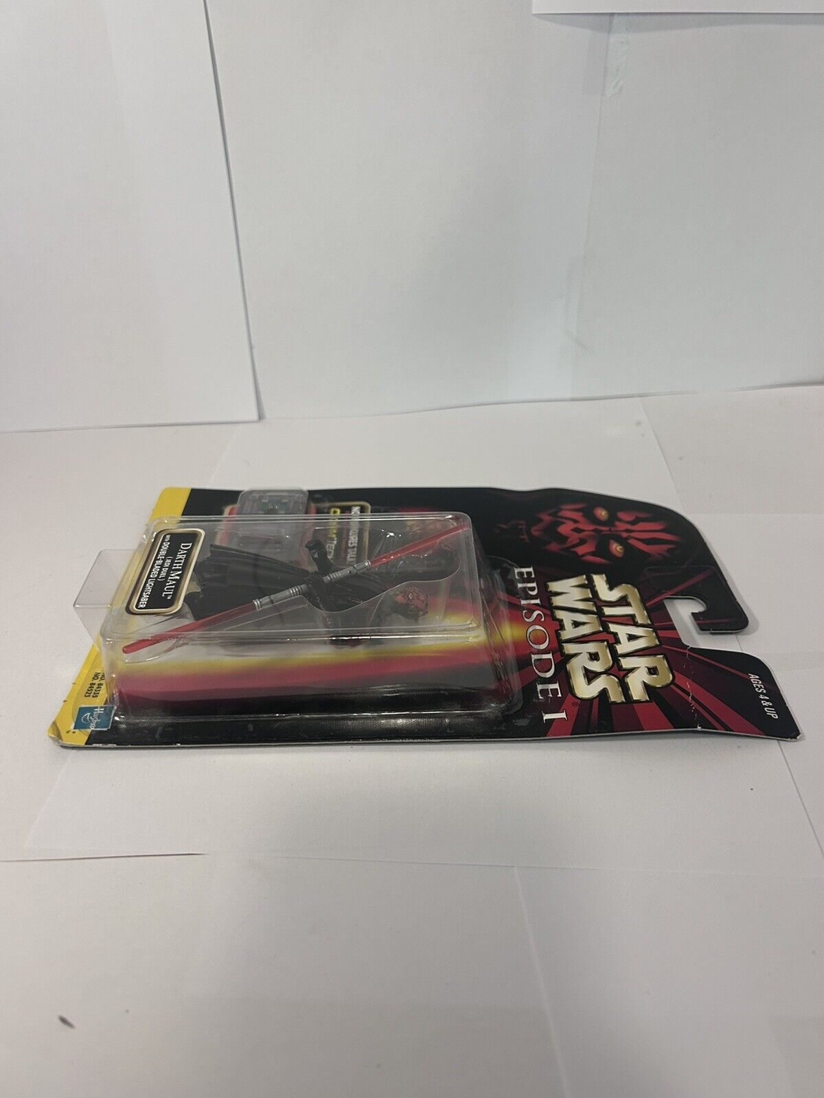 Star Wars: Episode 1 DARTH MAUL Jedi Duel Double-Bladed Lightsaber Action Figure