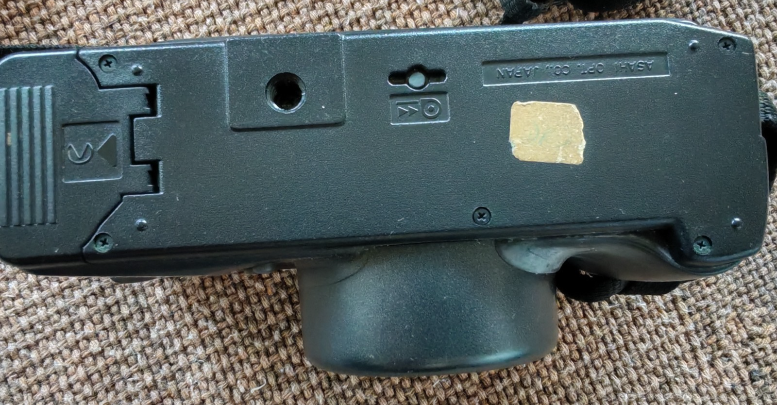 Pentax Zoom 70-S Date 35mm Compact Film Camera + Case