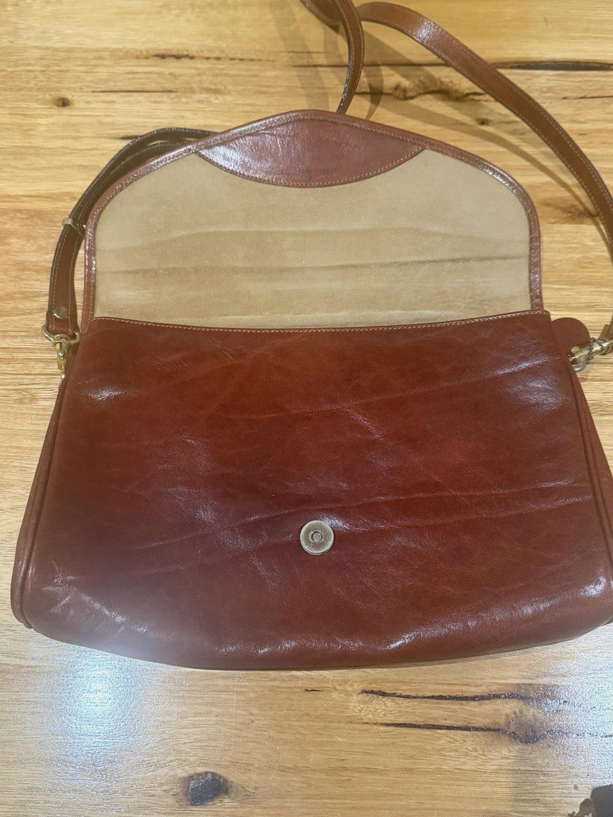 Vintage Oroton Florence Leather Shoulder Bag Brown Made in Australia Handbag