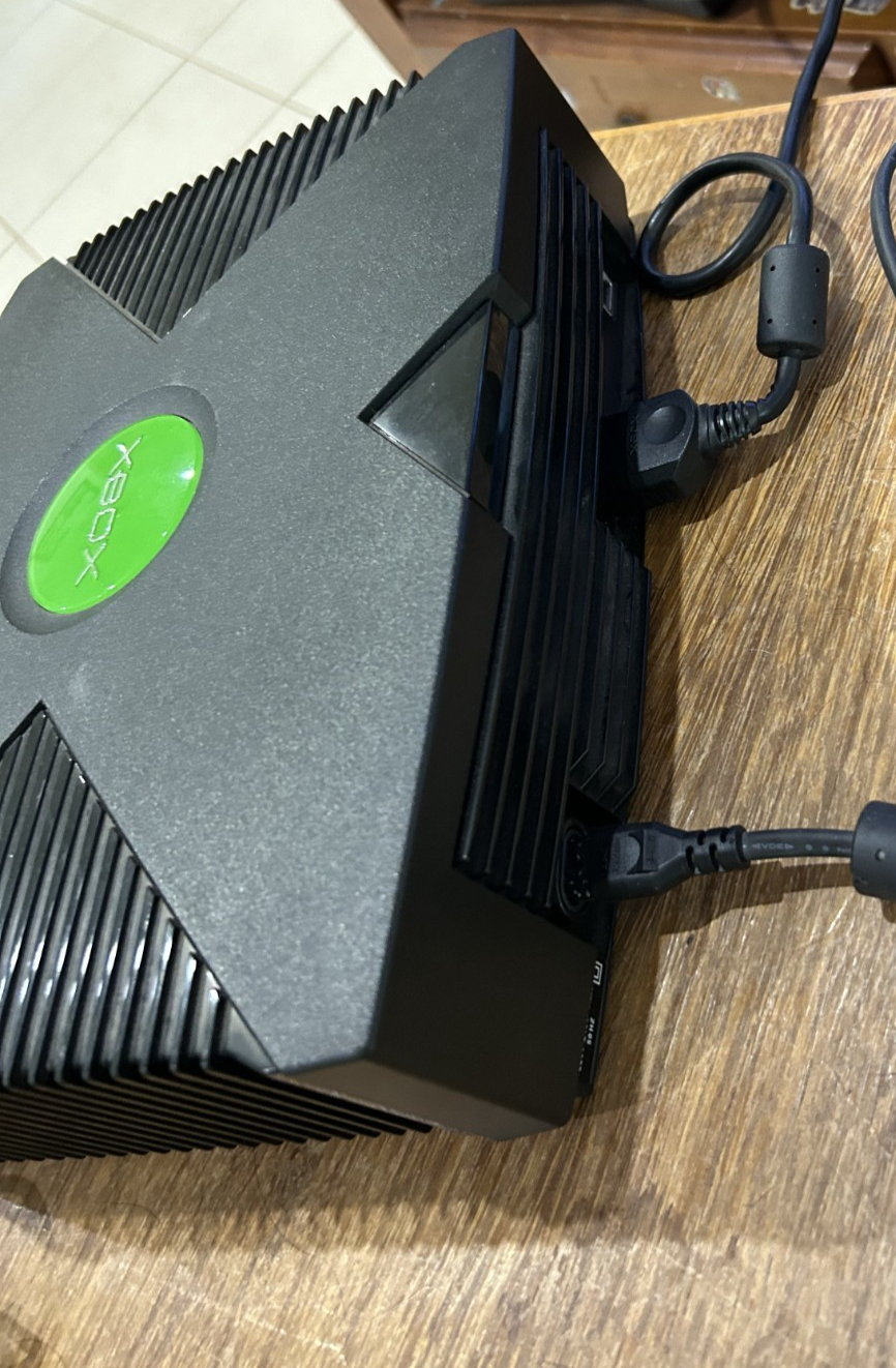 Microsoft Original Xbox Console Bundle + 3 Controllers + DVD Kit + THPS4 –Tested