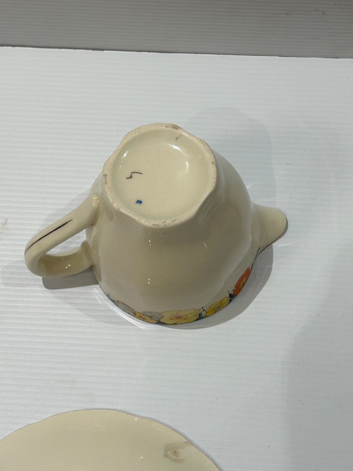 Royal Marigold Raymond Meakin 4 Cups/Saucers , Jug, Sugar & Plate & free extras