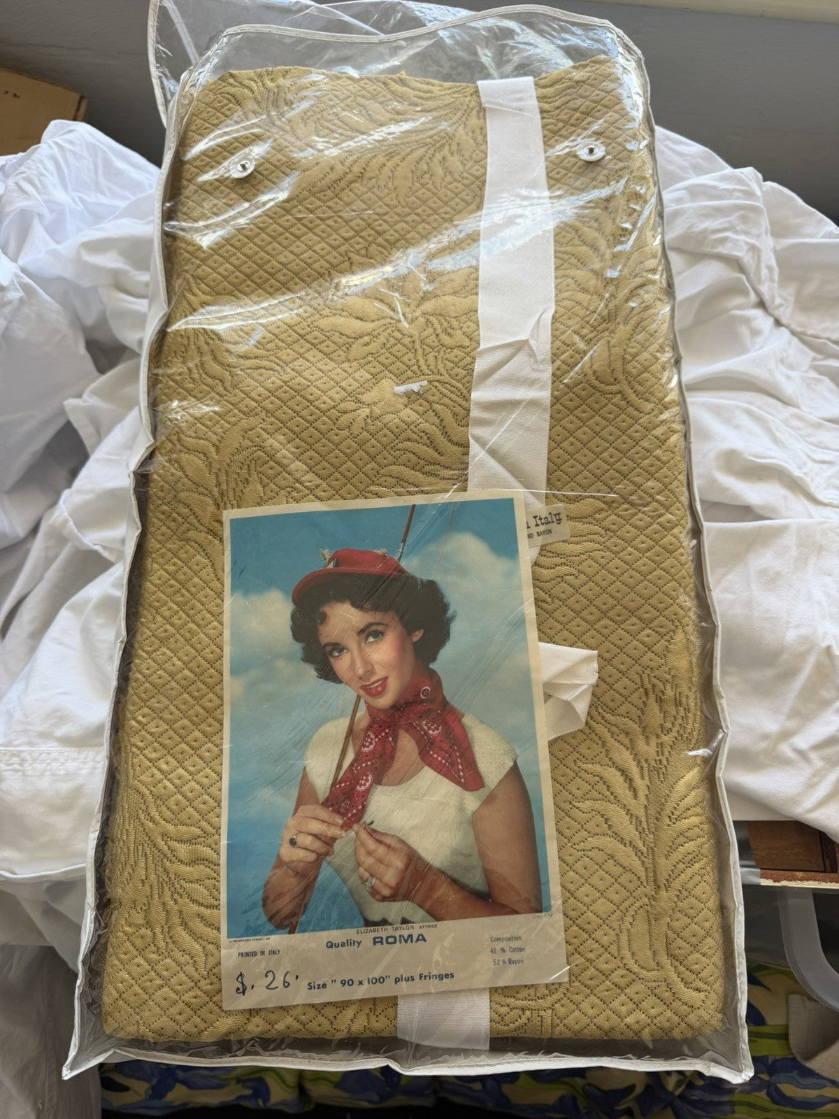 Vintage Elizabeth Taylor Italian Bedspread Roma 1950s 230x240cm NOS