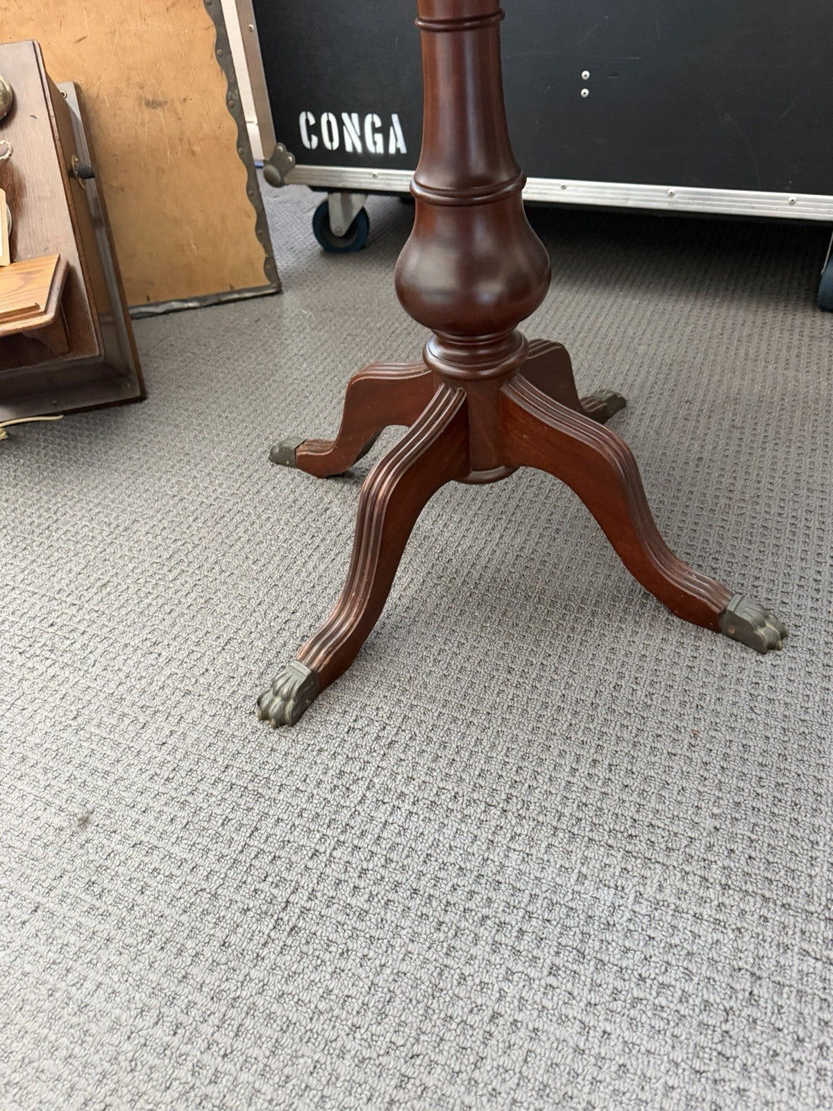 Vintage 1978 W F Hamilton Mahogany Pedestal Hall Console Table Brass Paw Feet