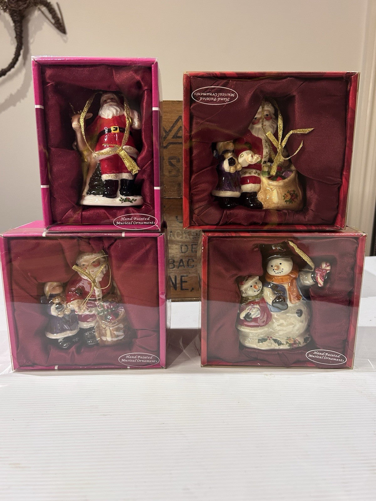 Royal Albert Old Country Roses Musical Christmas Ornaments Set of 5 MIB