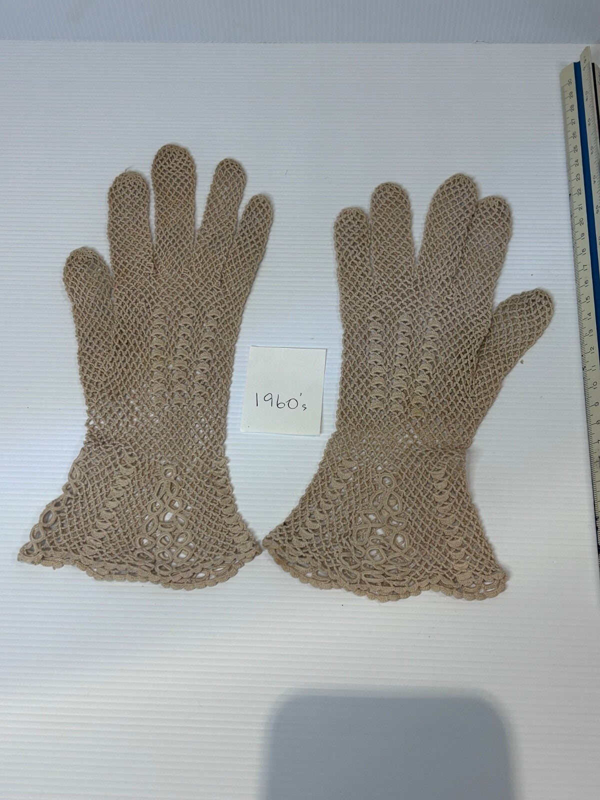 Vintage 1960s Handmade Crochet Women's Gloves