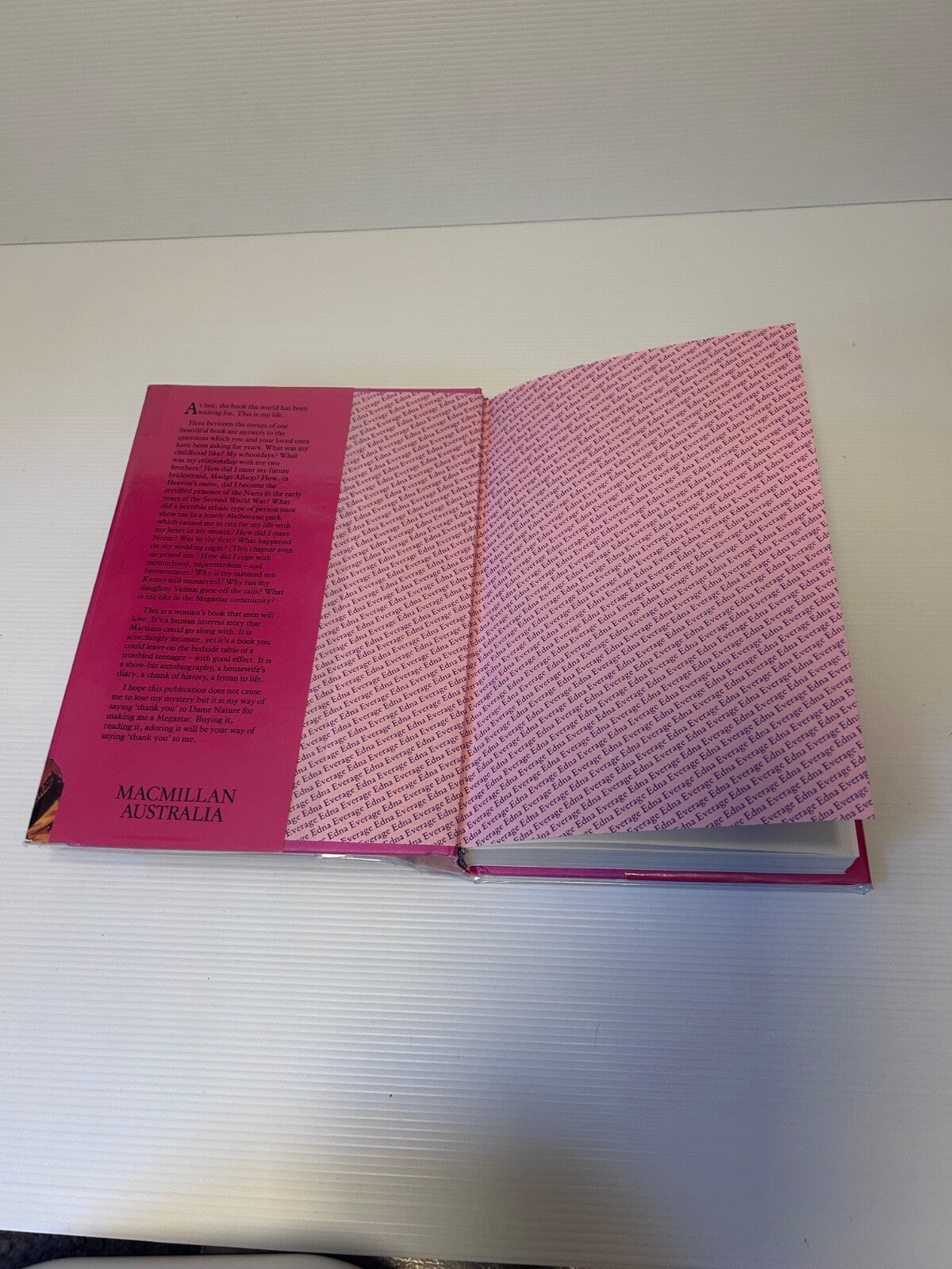 Dame Edna Everage My Gorgeous Life 1989 HC DJ 1st Ed Macmillan Humour