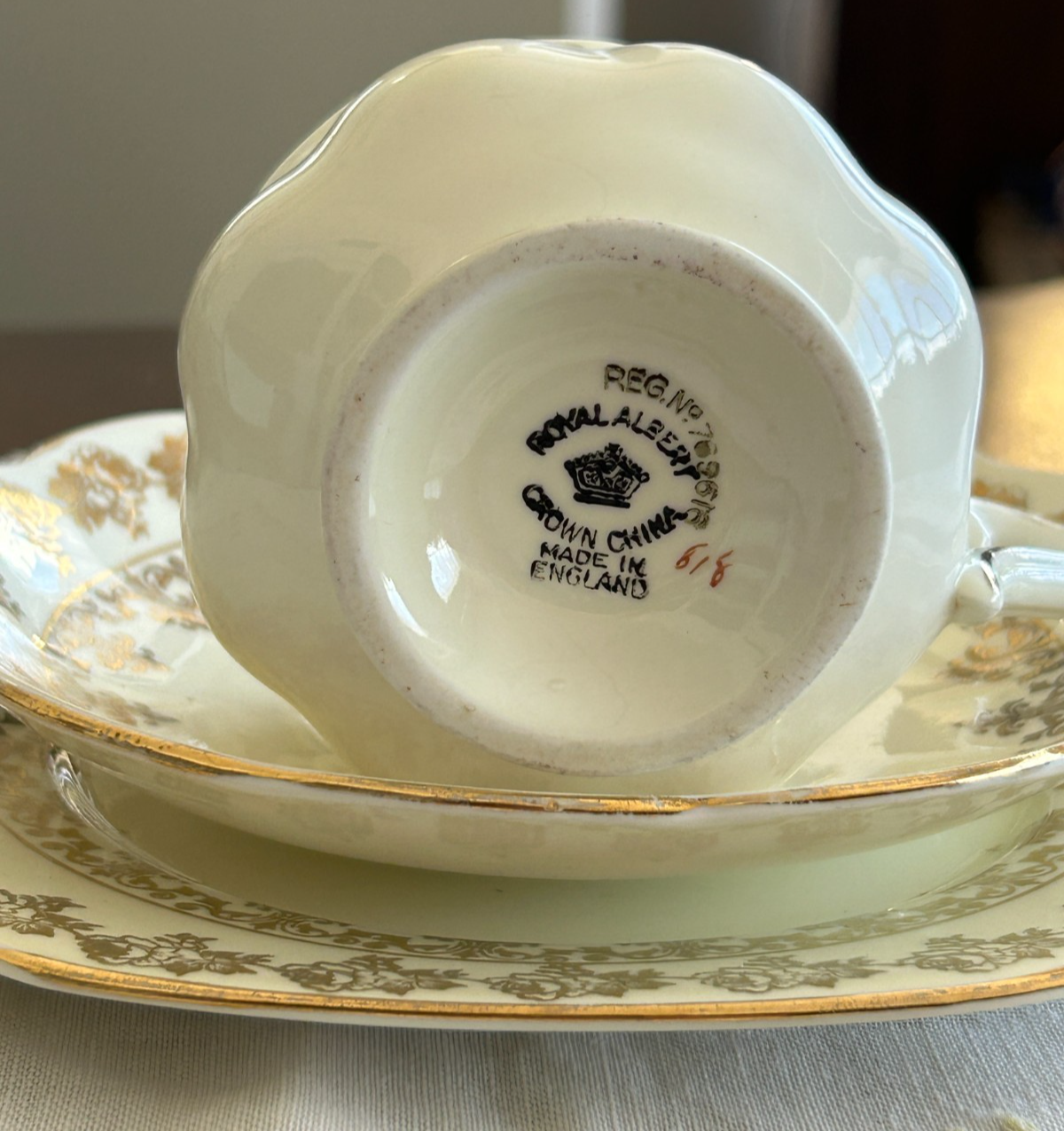 Royal Albert Tea cup, saucer and side plate Trio Reg 769057 (1930s) England