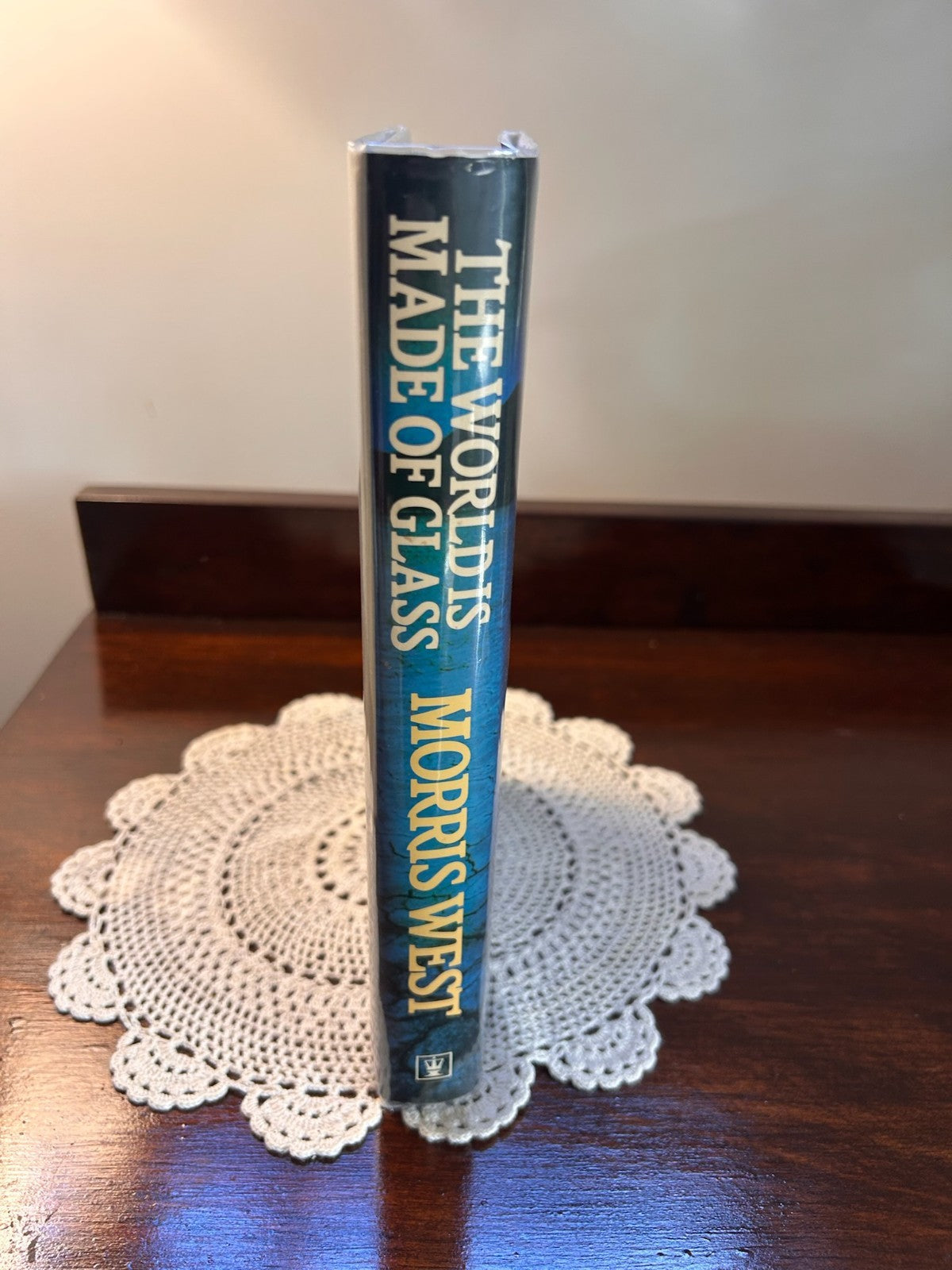 The World is Made of Glass - Morris West (1983) First UK Edition Hardcover