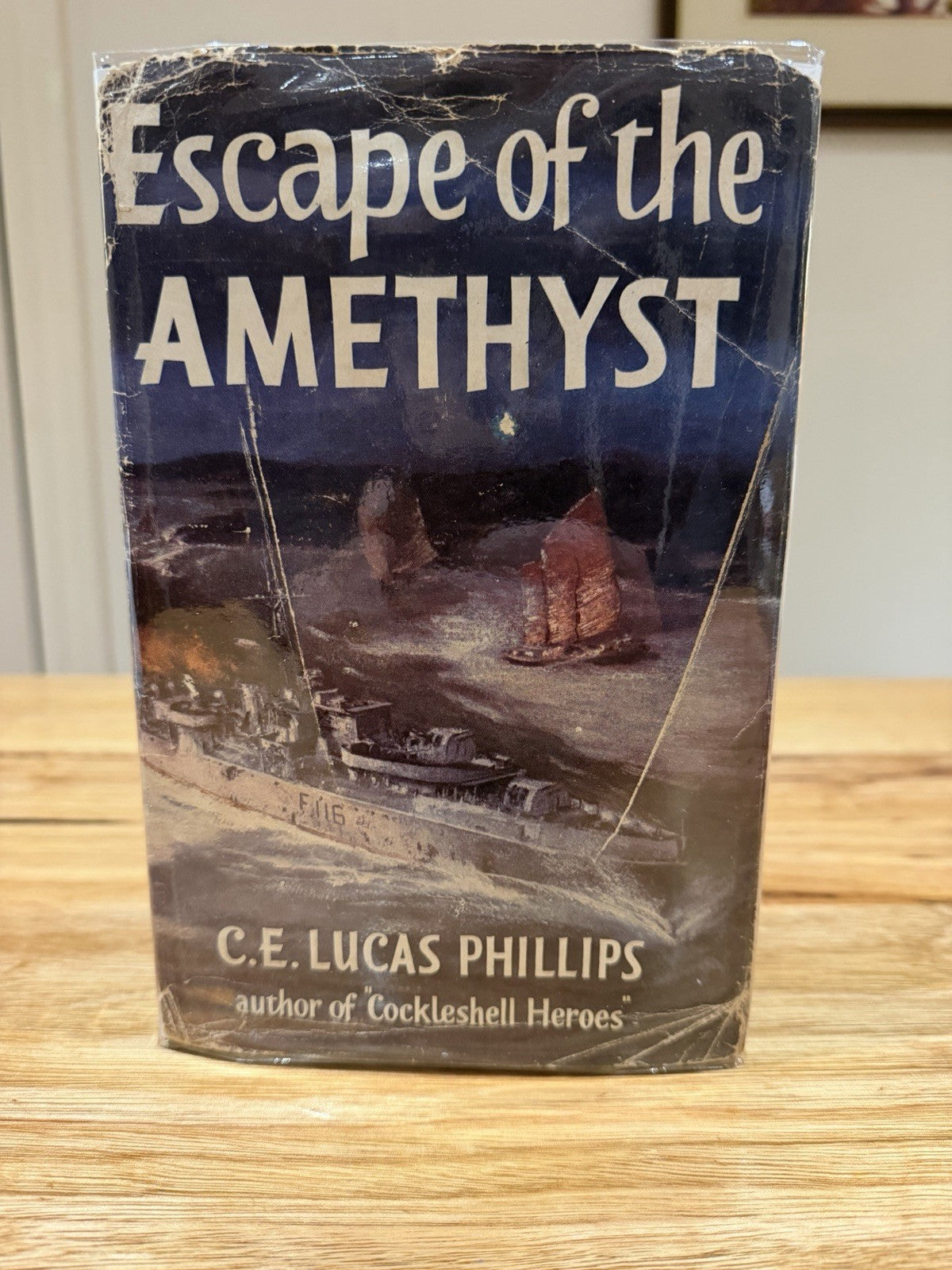Escape of the Amethyst C.E. Lucas Phillips 1957 1st Ed Heinemann Naval History