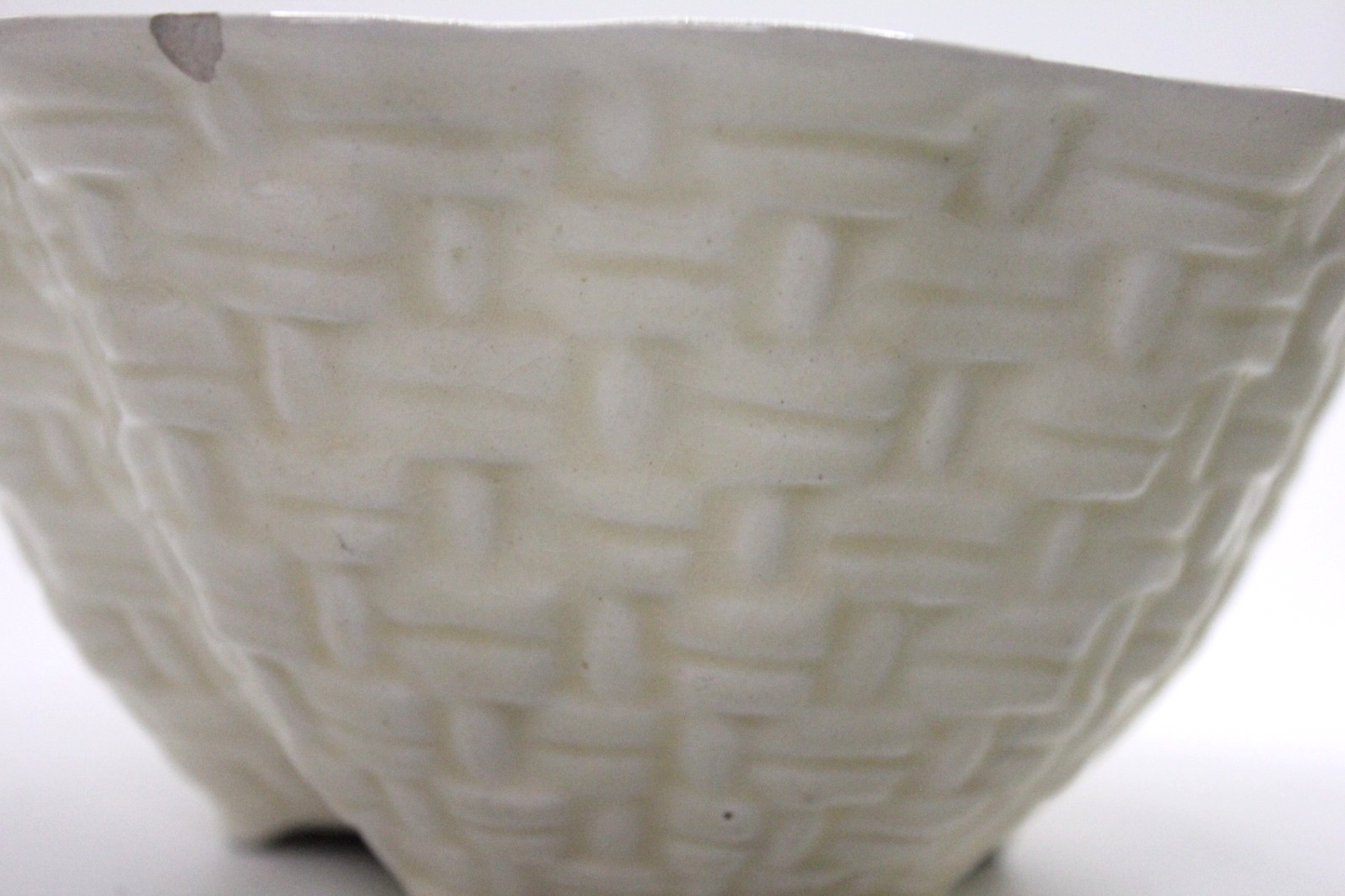 Lancaster & Sandland English Ware Basketweave Bowl c.1940s