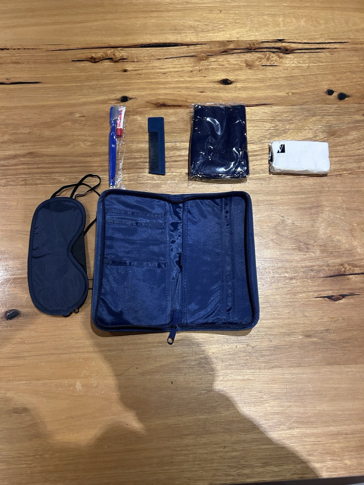 Ansett Australia Vintage Amenity Kit w/ Contents – Sleep Mask, Comb, More