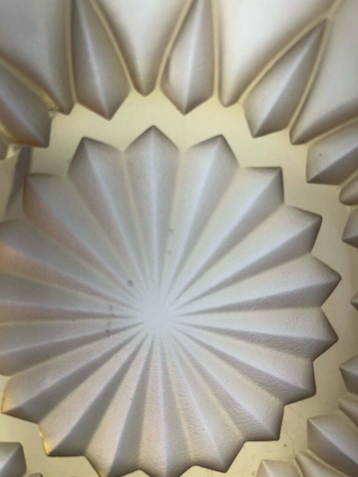 Vintage 23cm Yellow Amber Depression Glass Plate