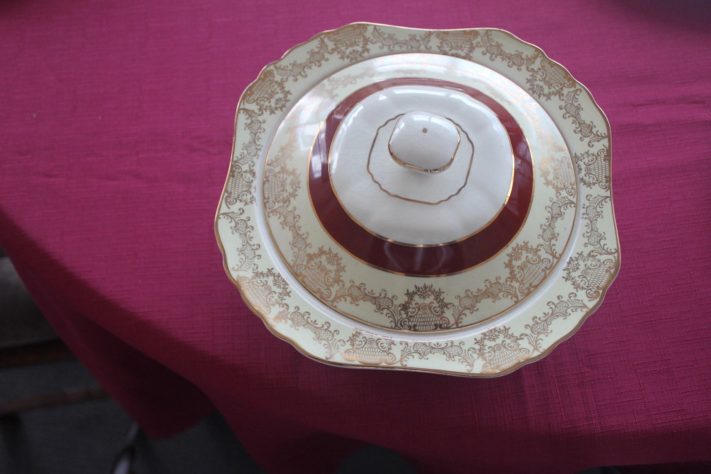 Midwinter Porcelain Burgundy & Gilt Dinner Tea Set for  6 England Vintage
