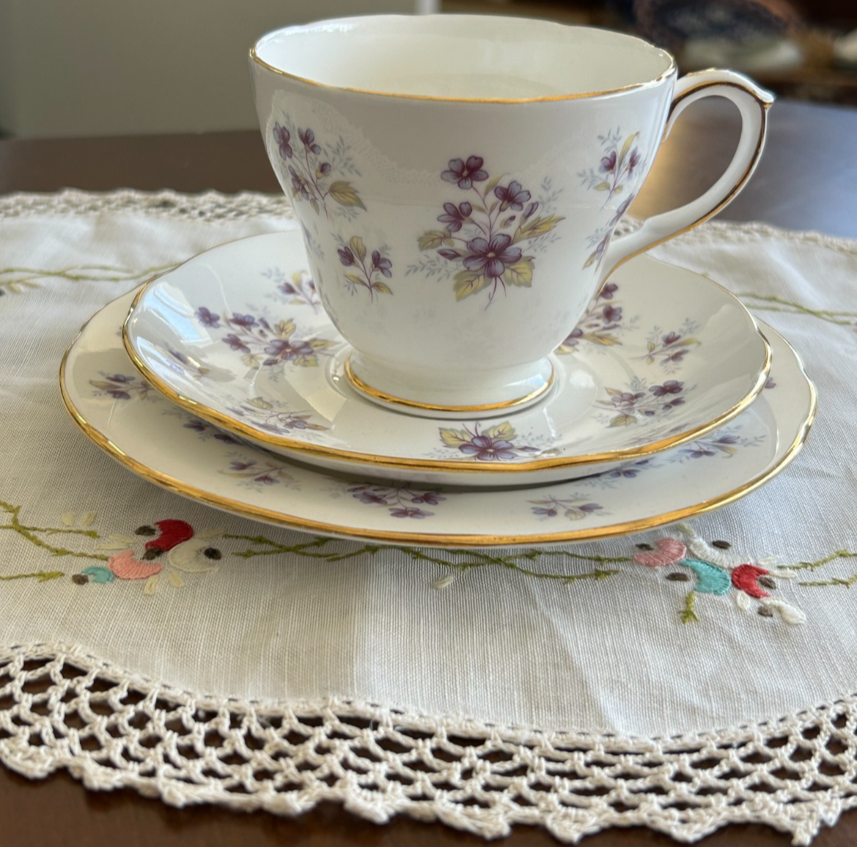 Duchess Woodside Trio Bone China | England Teacup, Saucer & Plate | Floral Gold