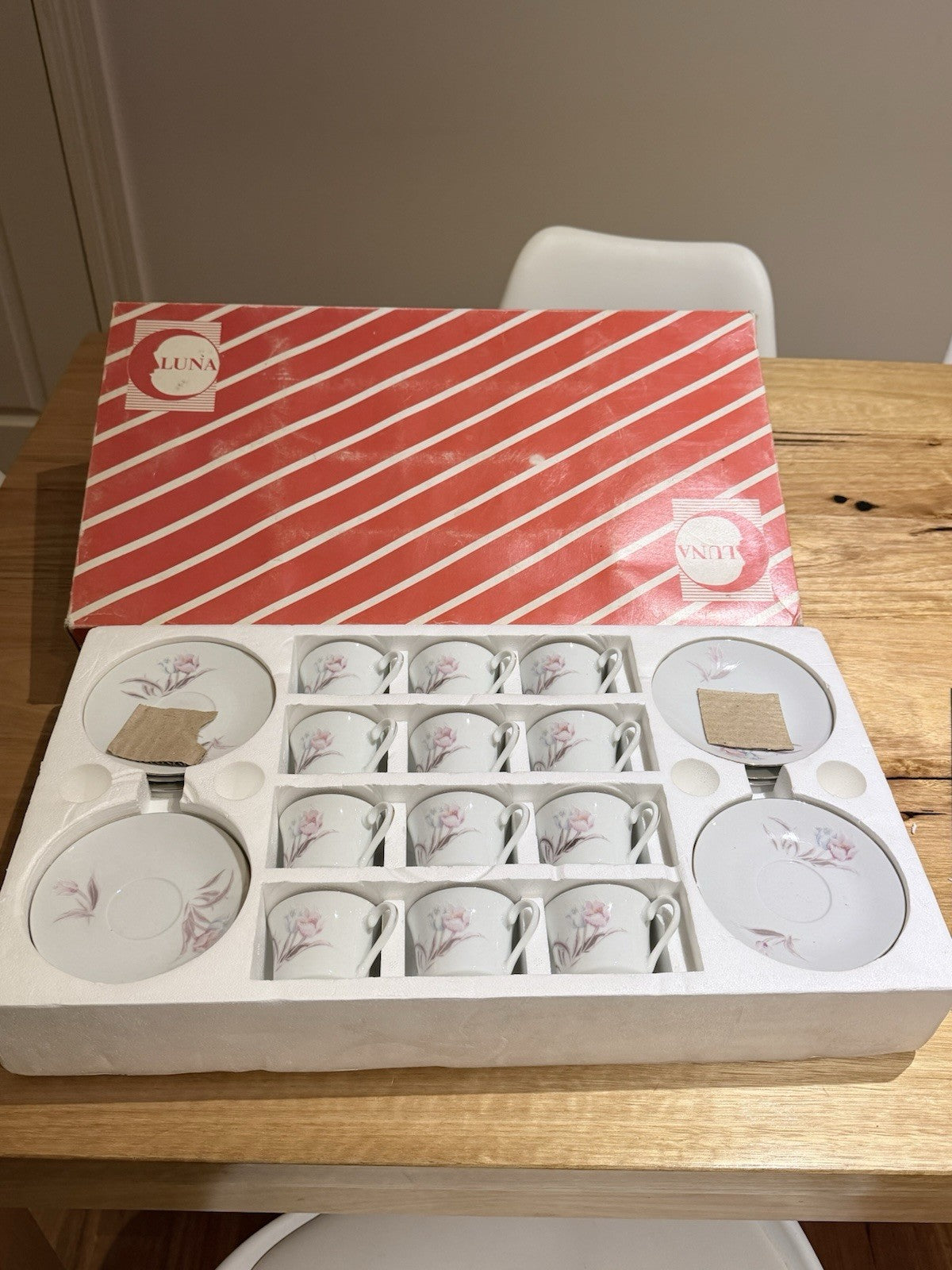 Luna Regent China Espresso Set Service 12 Pink Floral Boxed Demitasse