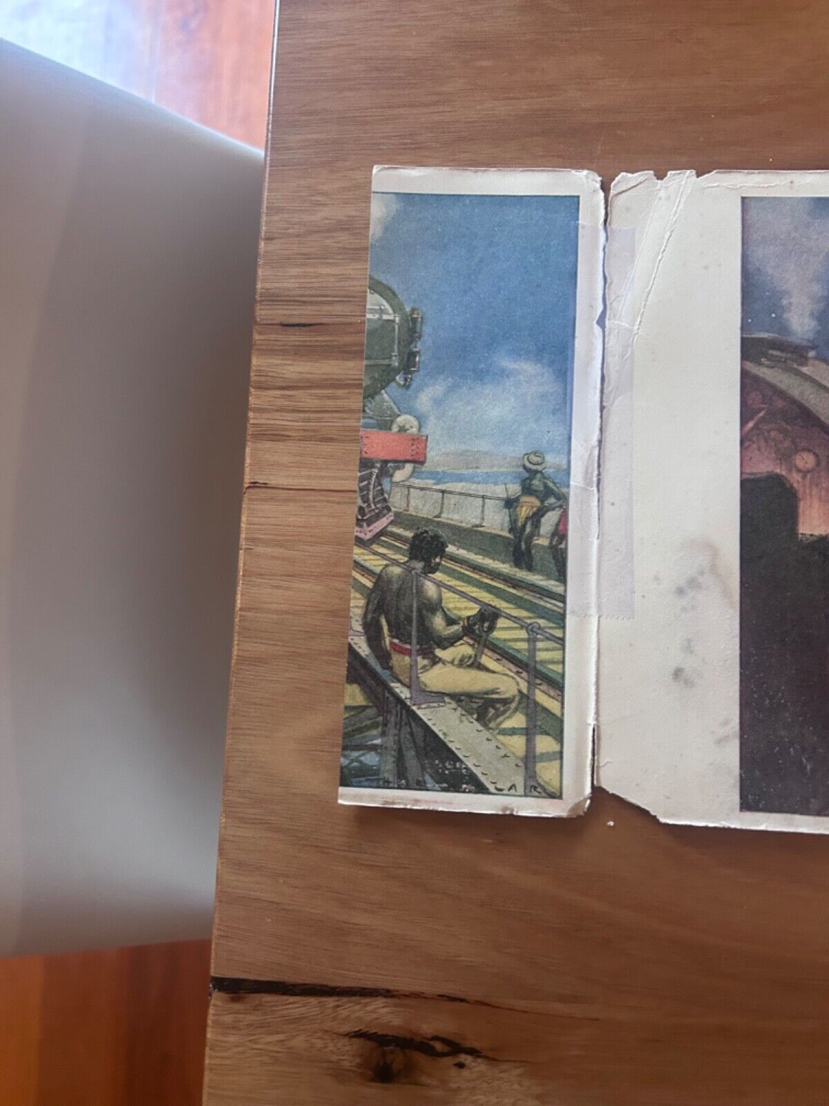 BIGGLES IN AFRICA BY CAPTAIN W.E.JOHNS. 1946 HARDBACK DUST JACKET COLLECTABLE