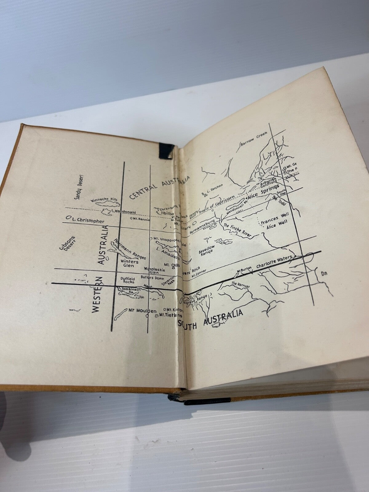 Lasseter’s Last Ride Ion Idriess 1952 HC Map Ex-Library Outback Gold Story
