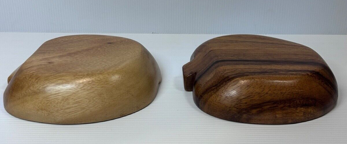 Vintage Wooden Apple-Shaped Bowls – Set of 2 – 1970s Hand-Carved