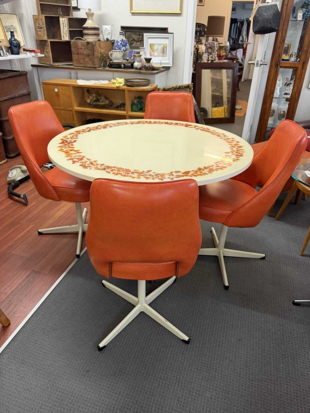 1970s Dimensional Plastics Glamourama Resin Dining Table 4 Swivel Chairs