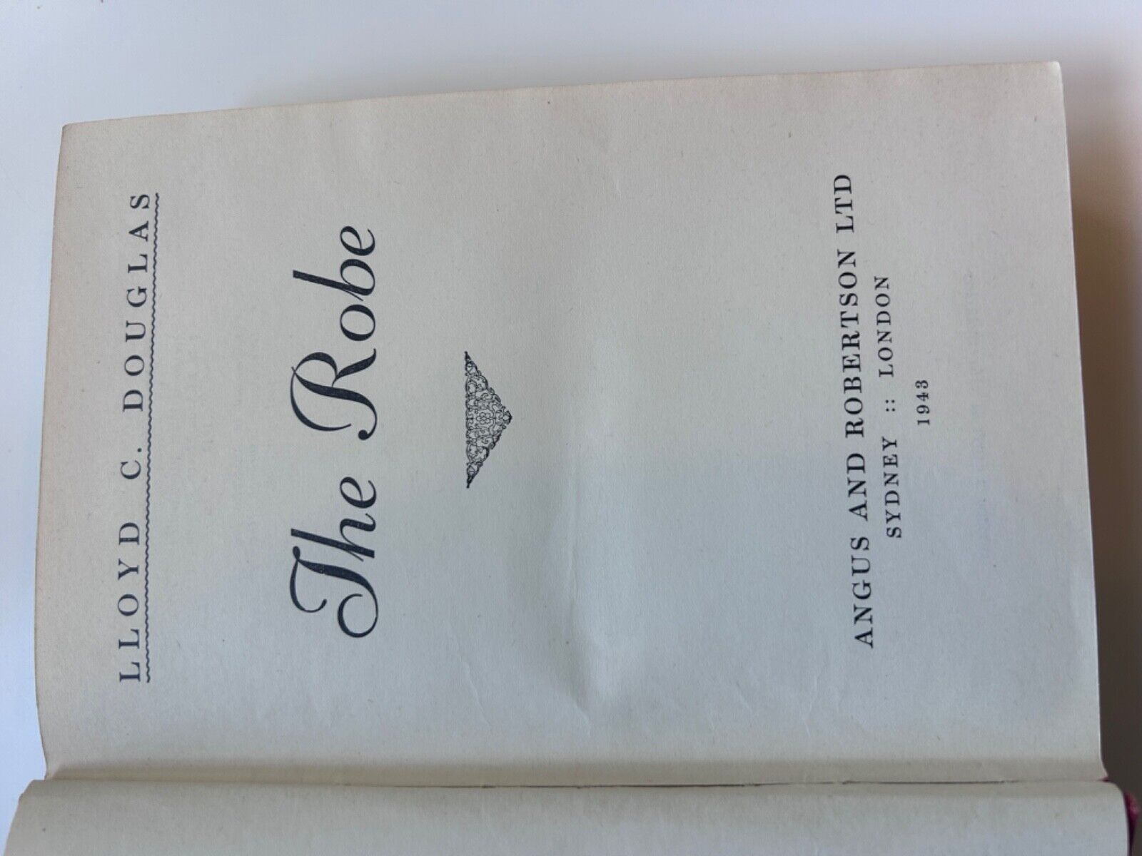 The Robe - Lloyd C. Douglas 1st Edition 1943 RARE Dust Jacket