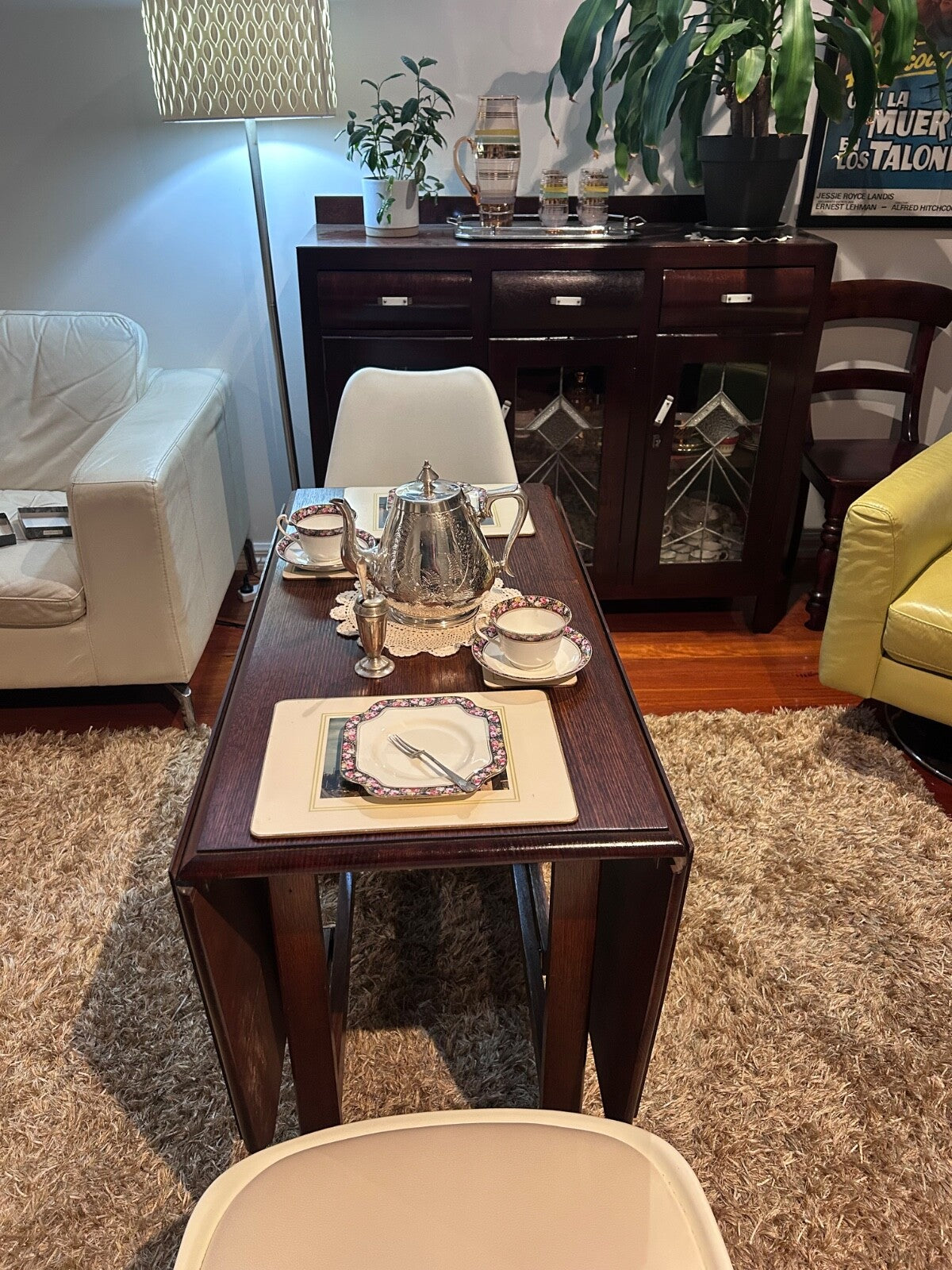 Antique Drop-Leaf Dining Table | Early 20th Century | Restored | – 90cm x 140cm