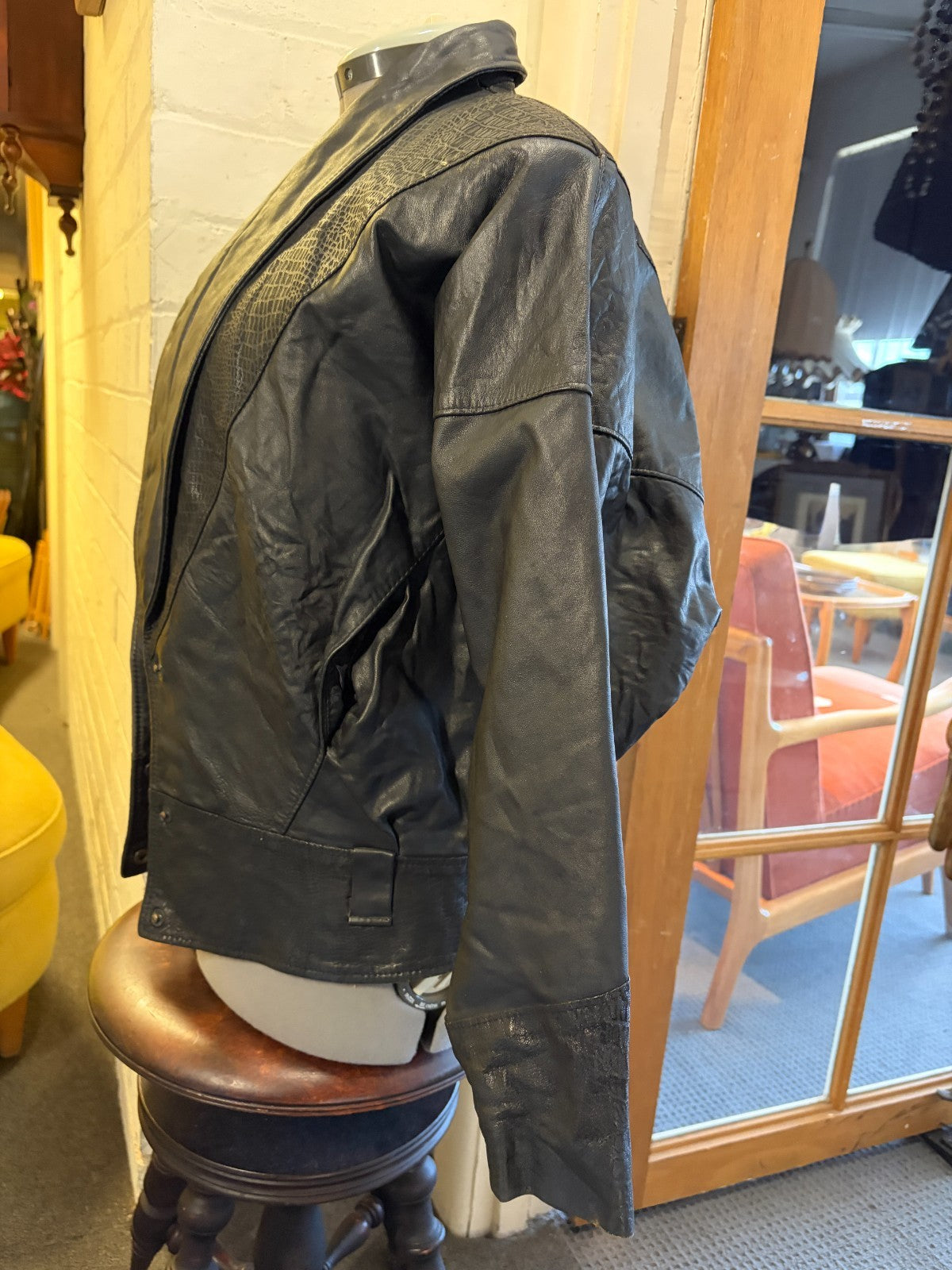 Vintage Black Leather Jacket – Exclusive Leather Ranch – Size 14