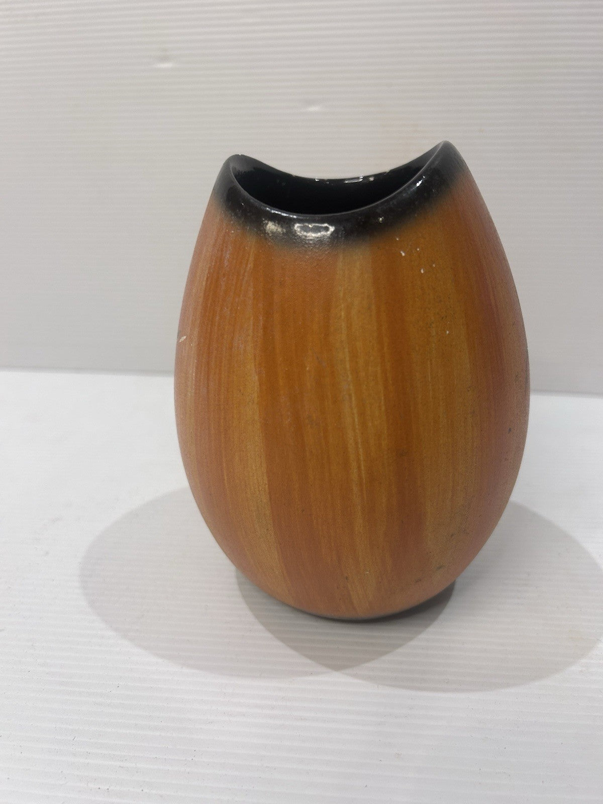 Vintage Nullarbor SA Pottery Vase – Aboriginal Style Motif – Signed HW 1973