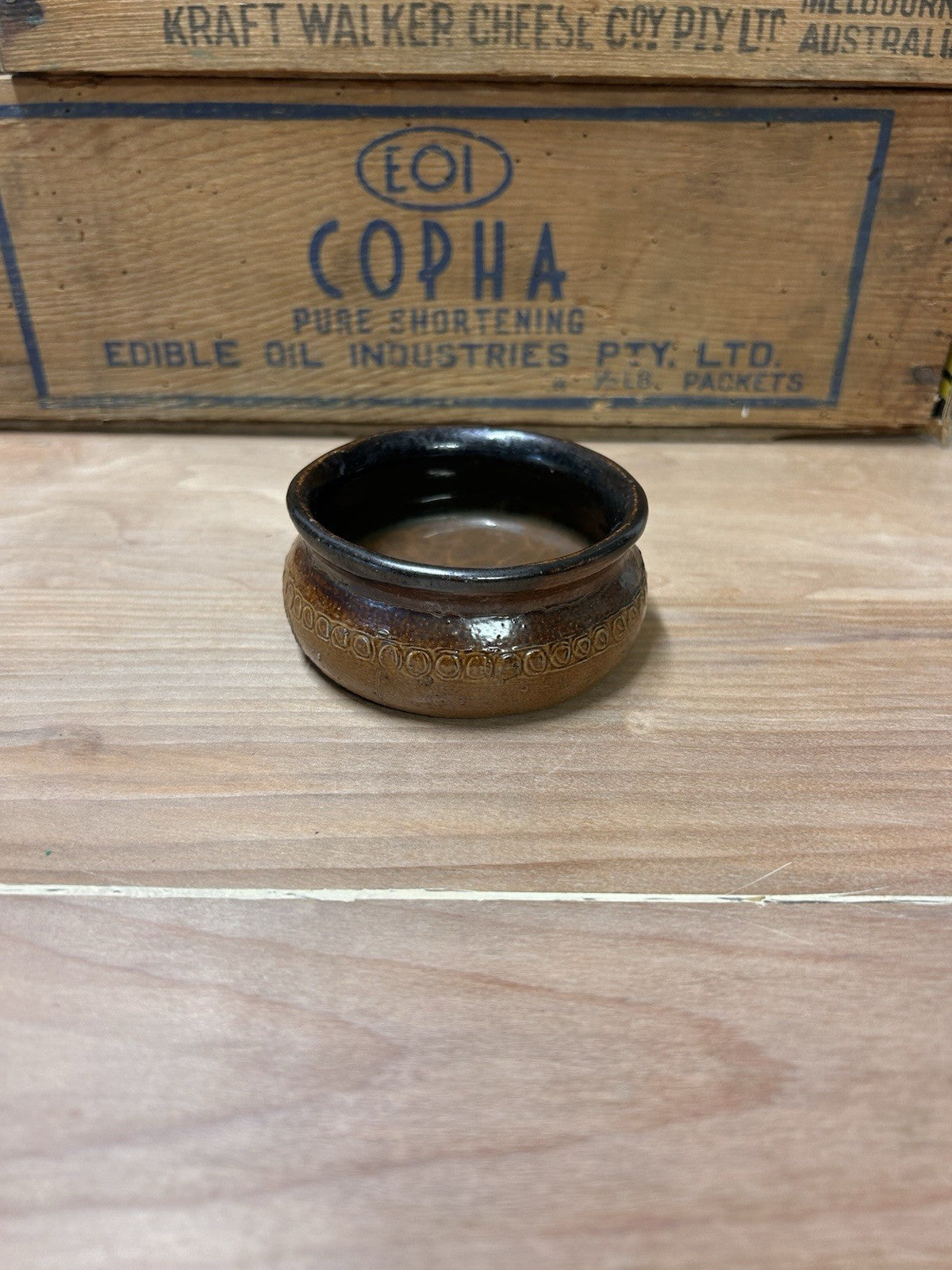 Bendigo Pottery Stoneware Dish 6/82 Handcrafted Epsom Brown Glaze 8cm