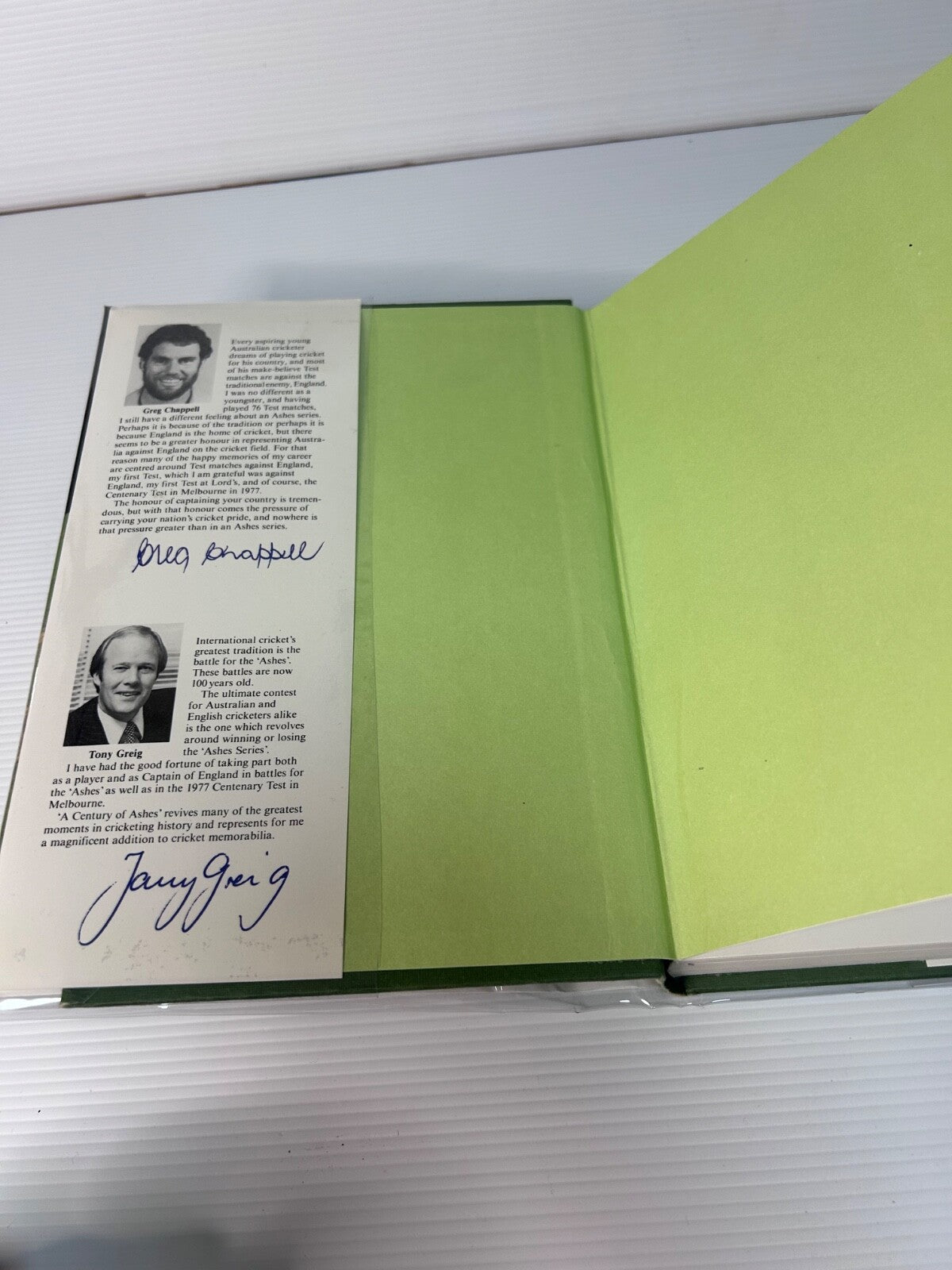 A Century of Ashes Cricket Anthology 1982 HC DJ Robin Bromby Test Series