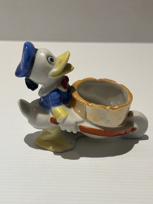 Vintage Donald Duck Egg Cup 7.5cm Walt Disney Productions Japan c1950s RARE
