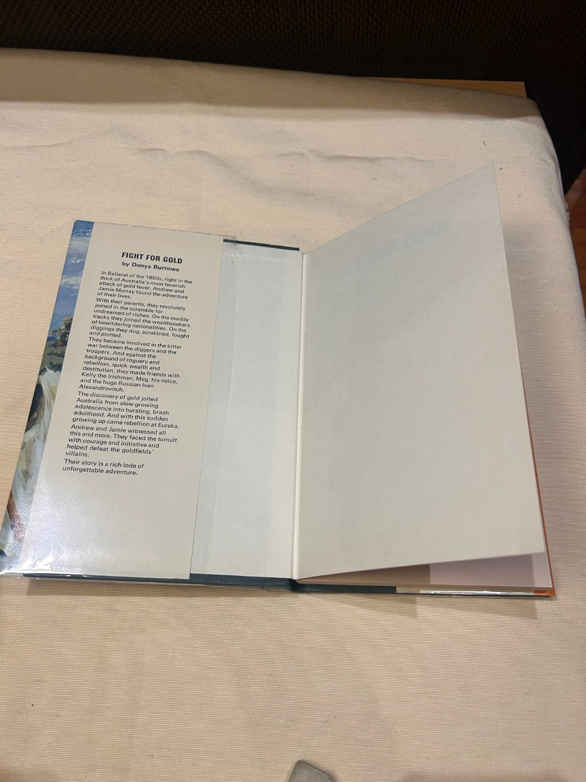 Fight for Gold – Denys Burrows | Vintage 1974 Paul Hamlyn Action Series