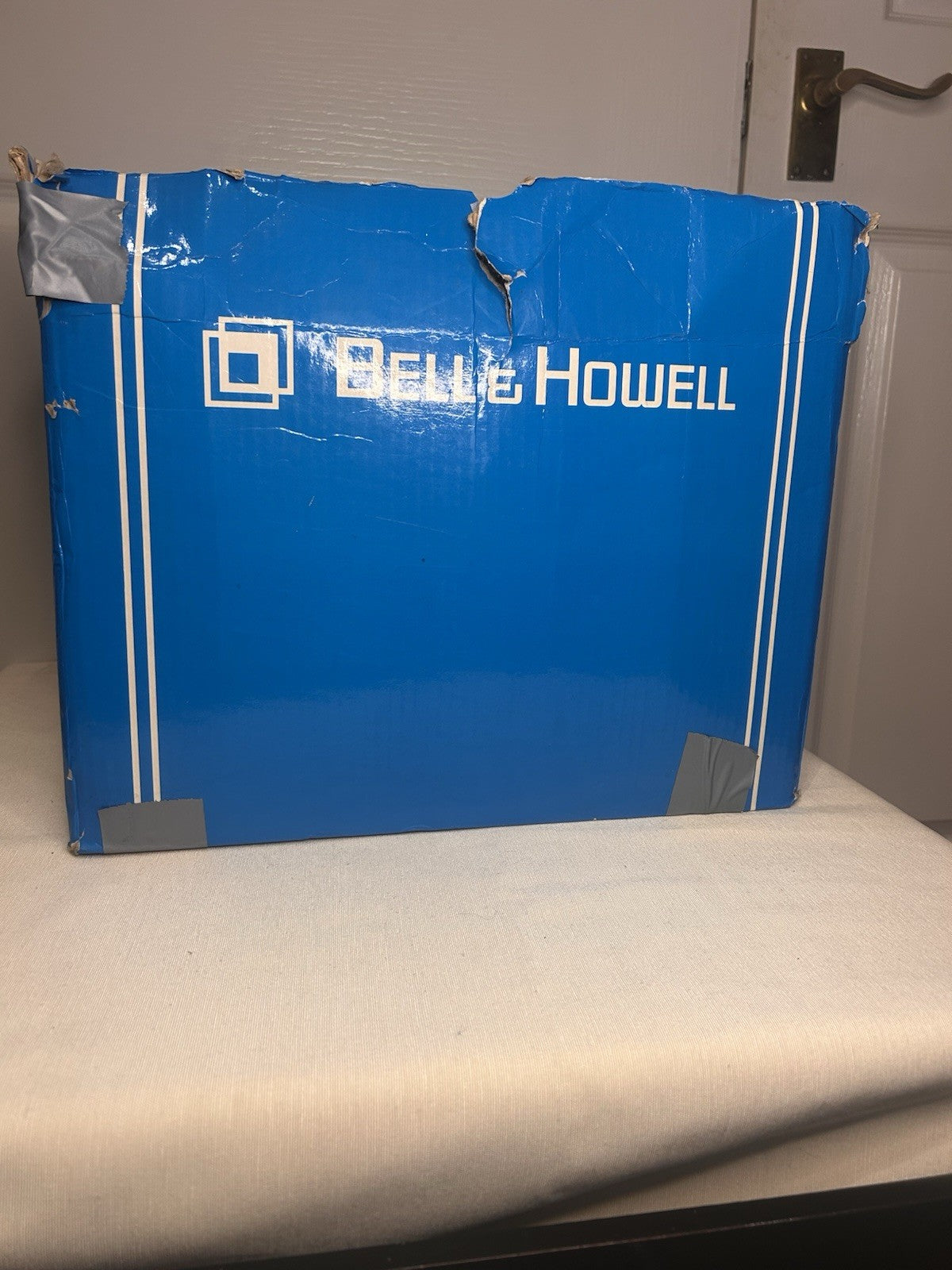 Bell & Howell Filmosonic XL Super 8 Camera – Complete Working Kit (Model 1237)