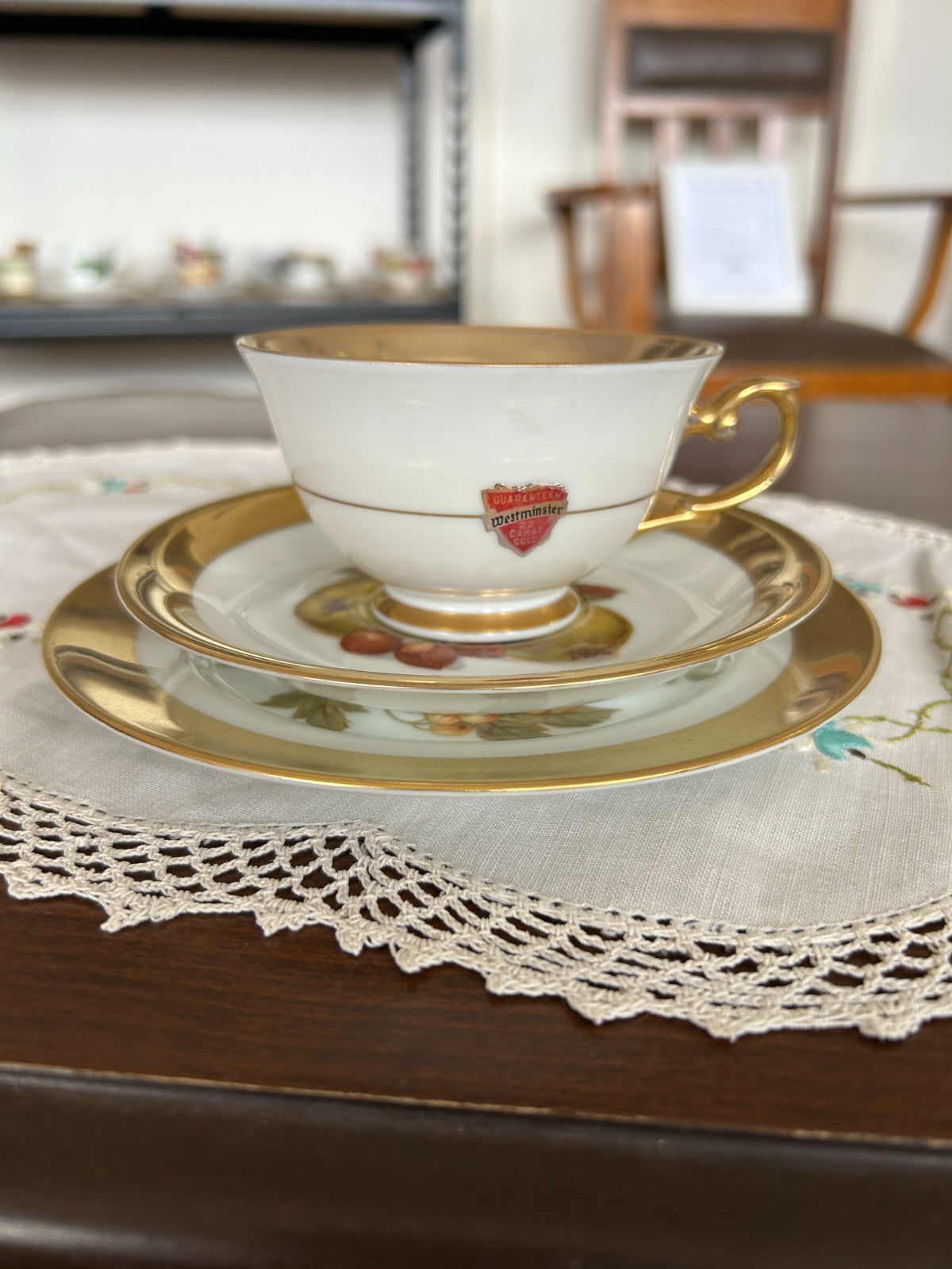 Vintage Westminster Fine China 22ct Gold Rimmed Fruit Tea Cup Trio
