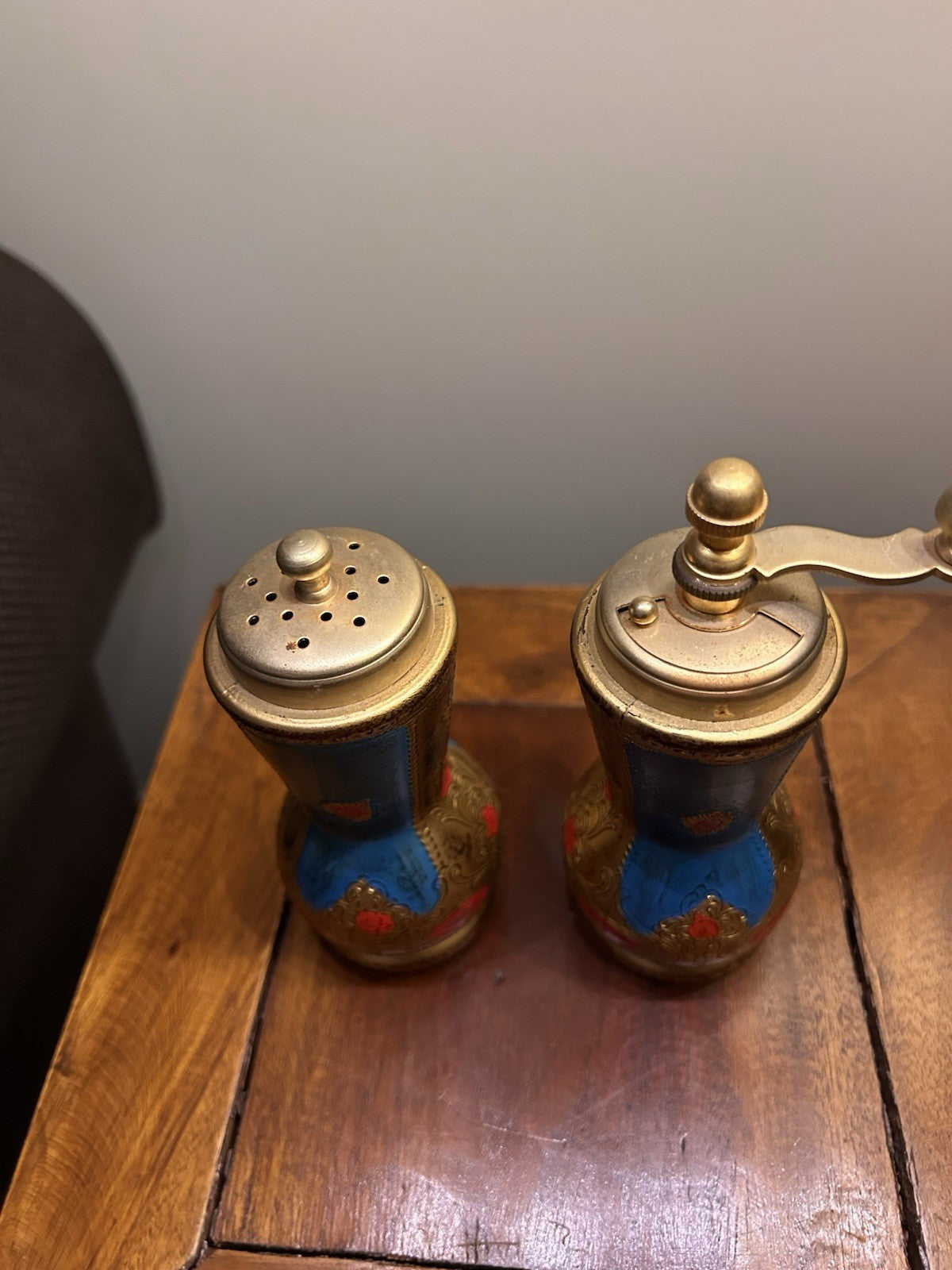 Vintage Italian Salt Pepper Grinder Set Blue Gold Florentine Style Pair
