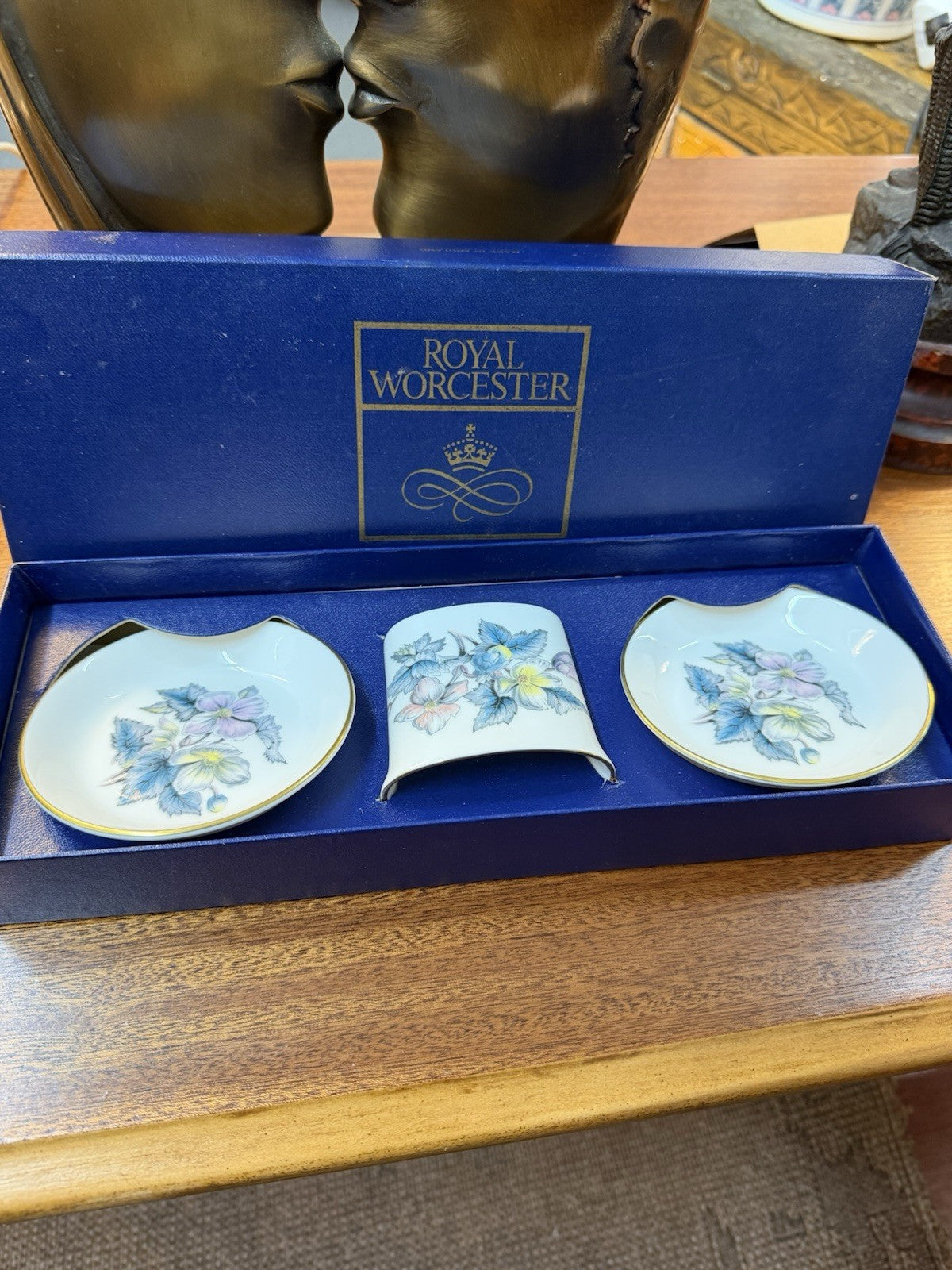 Royal Worcester Fine Bone China Pin Dish & Ring Holder Set Boxed England