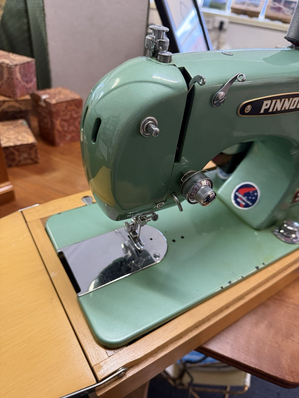 Vintage Pinnock Sewmaster Sewing Machine Mint Green Made Australia Working Case