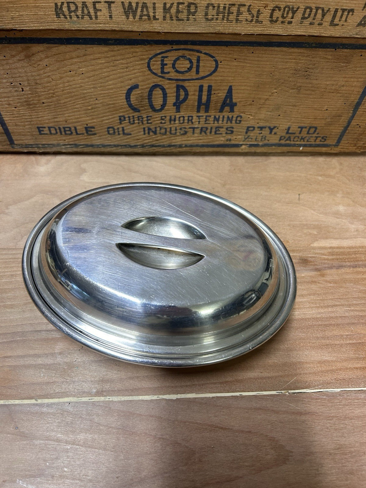 Stokes & Sons EPNS Lid 17cm Vintage Australian Hotelware c1935–1955