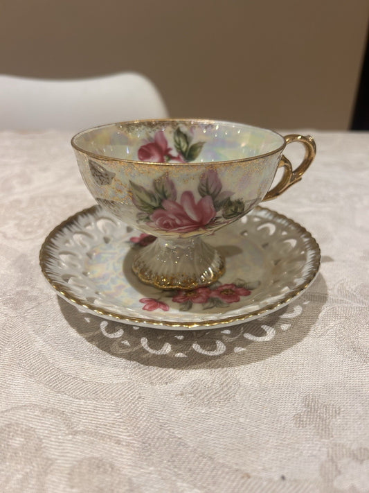 Vintage Fine China Japan Lustreware Pedestal Teacup & Saucer Pink Roses