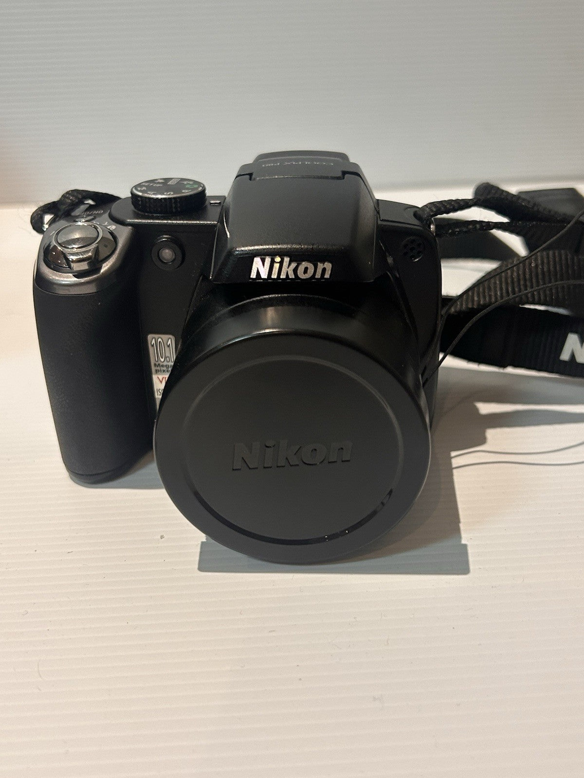 Nikon Coolpix P80 Camera 10.1MP w/ Charger & Nikon Bag With Rain Cover