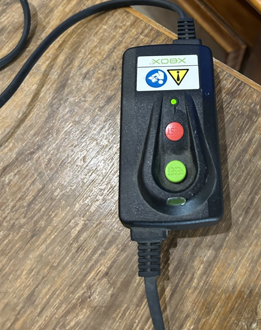 Microsoft Original Xbox Console Bundle + 3 Controllers + DVD Kit + THPS4 –Tested