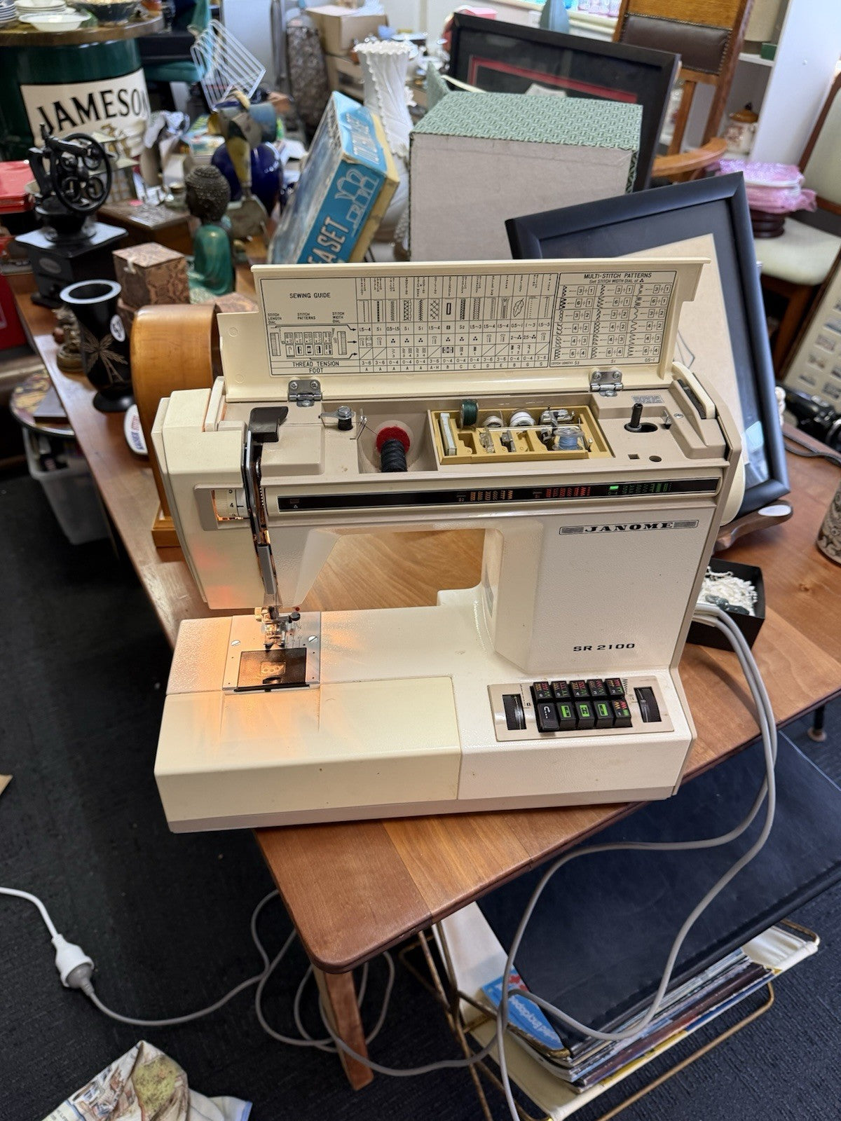Janome SR2100 Vintage Sewing Machine Working Multi Stitch Heavy Duty Japan